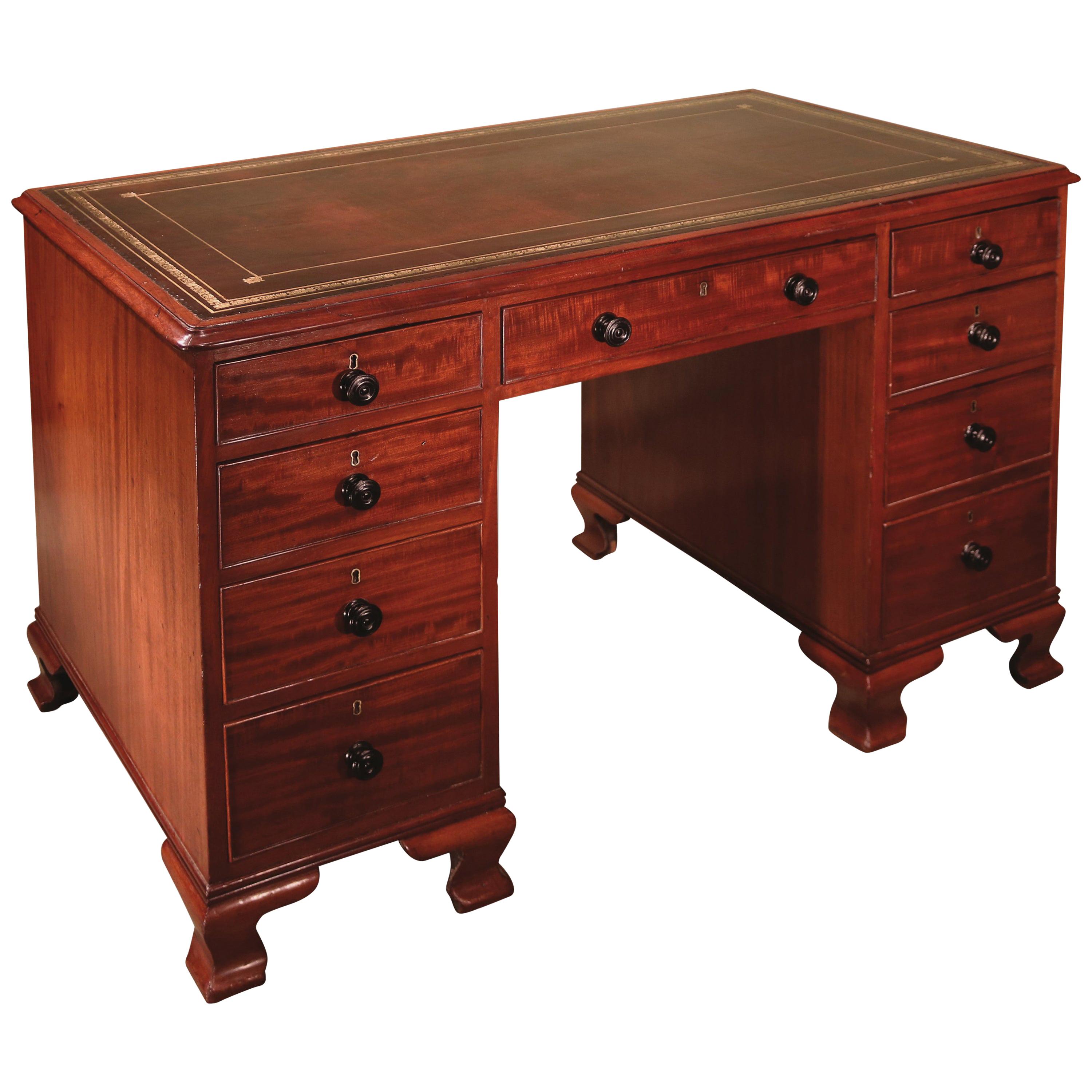 Small Antique George III Mahogany Pedestal Desk For Sale