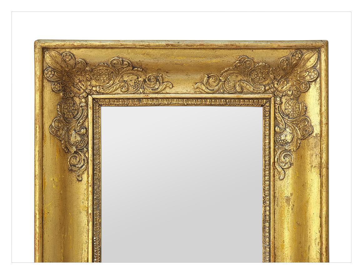 Restauration Small Antique Giltwood Wall Mirror, French Restoration Period, circa 1830 For Sale