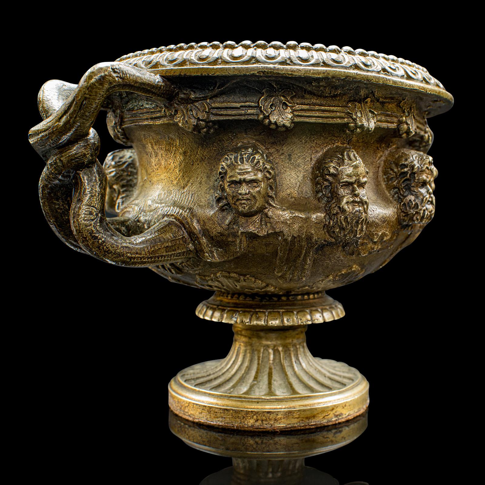 Antike Grand Tour Warwick-Vase, viktorianisches, italienisches Dekor, Pflanzgefäß, um 1850 im Angebot 1