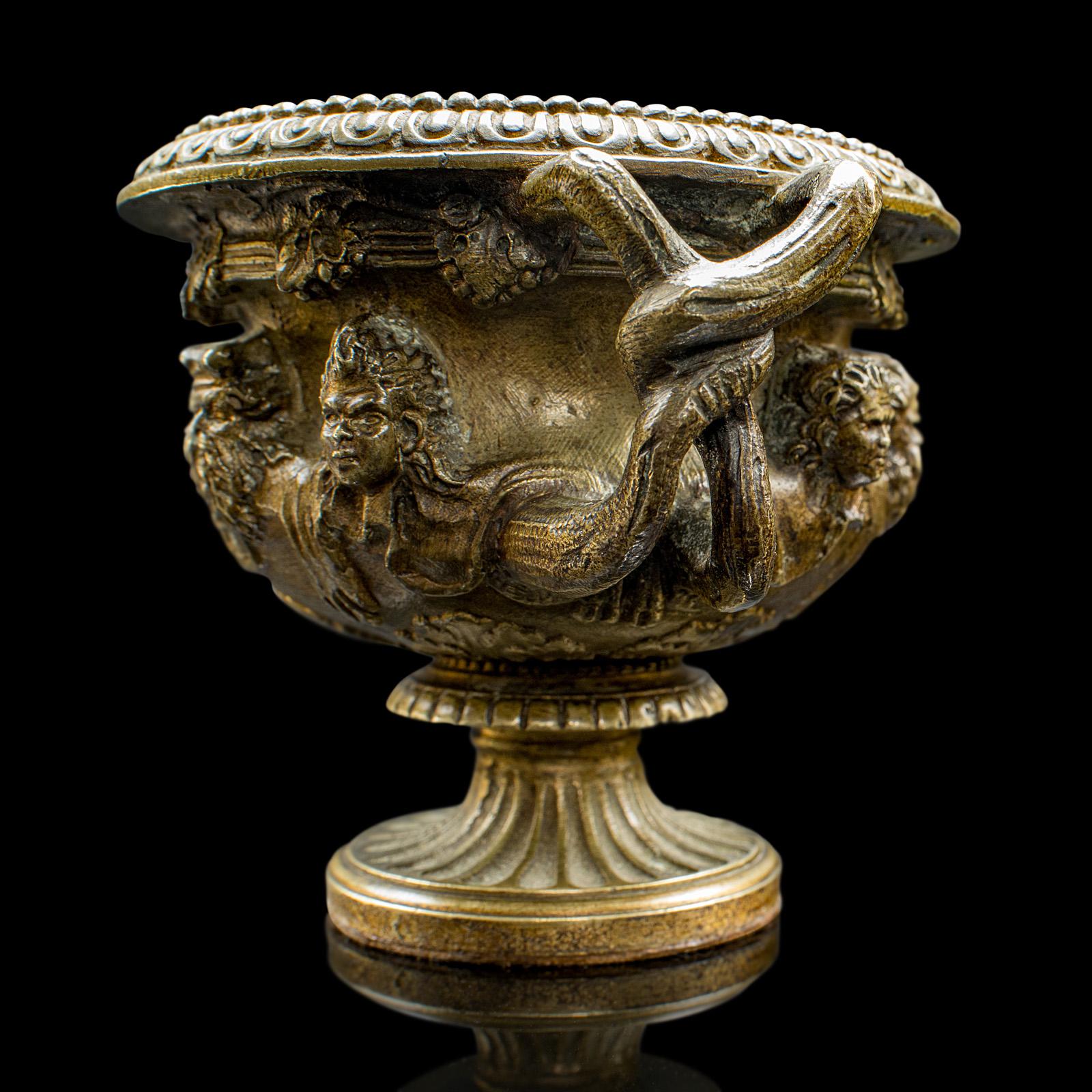 Antike Grand Tour Warwick-Vase, viktorianisches, italienisches Dekor, Pflanzgefäß, um 1850 im Angebot 2