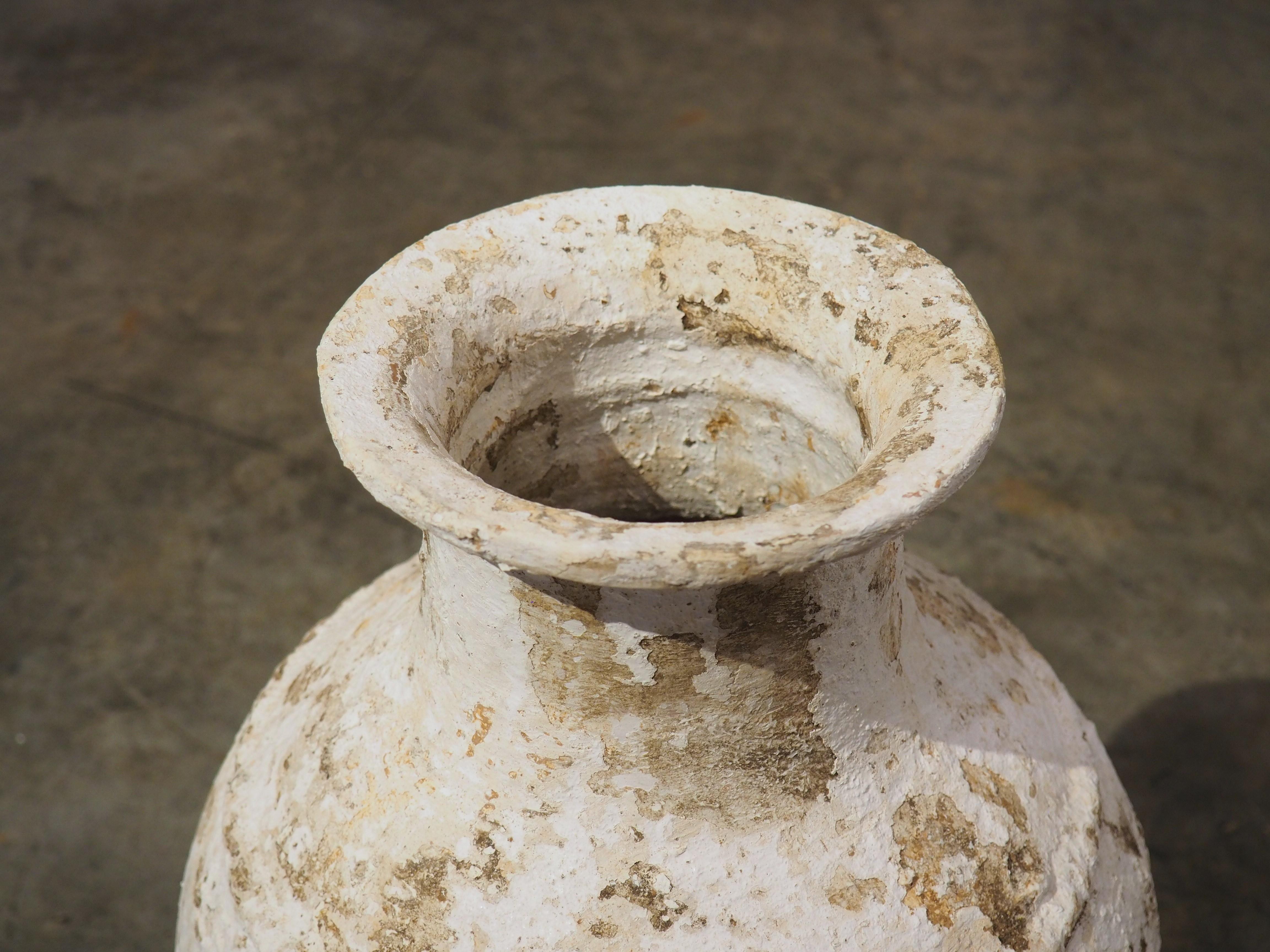 Piccolo vaso greco antico in terracotta in vendita 2