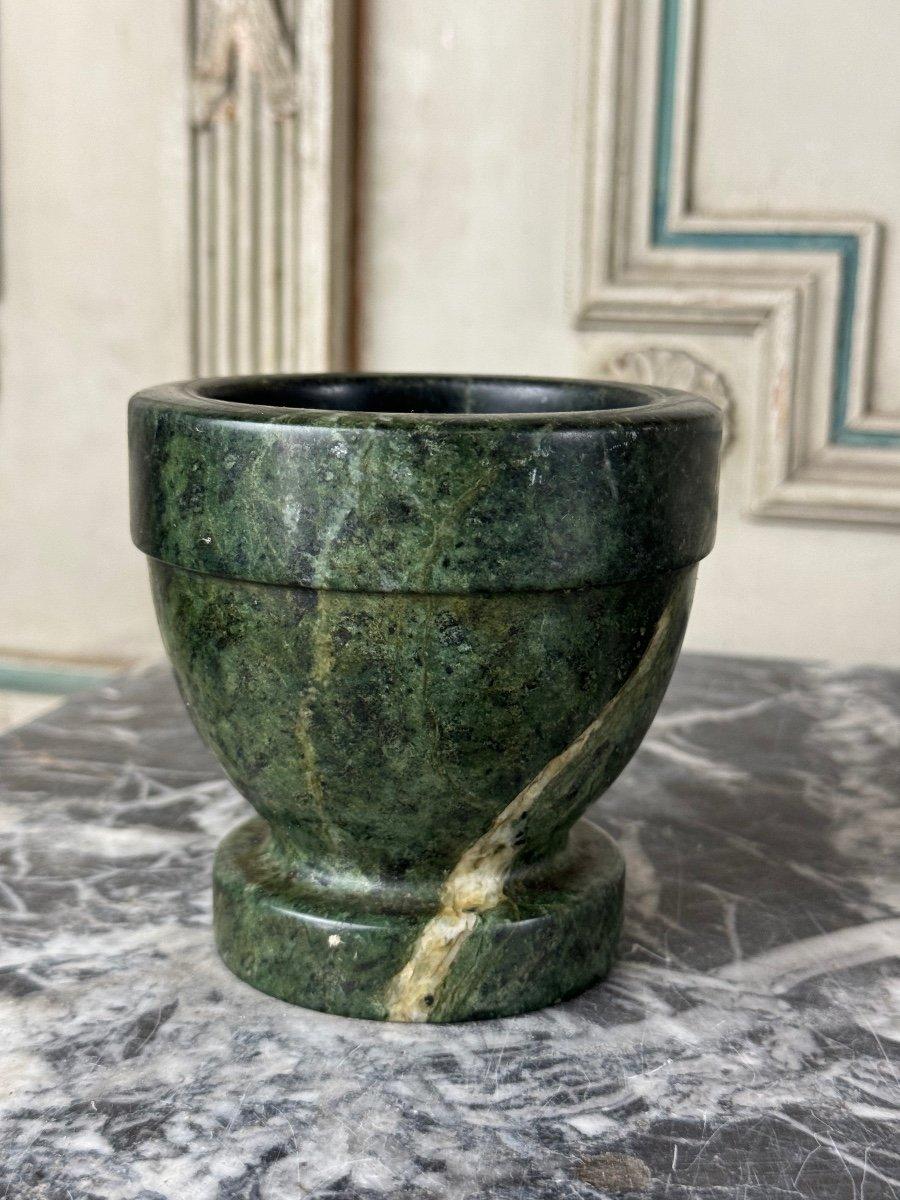 Piccolo mortaio antico in marmo verde, XIX secolo In condizioni ottime a Honnelles, WHT