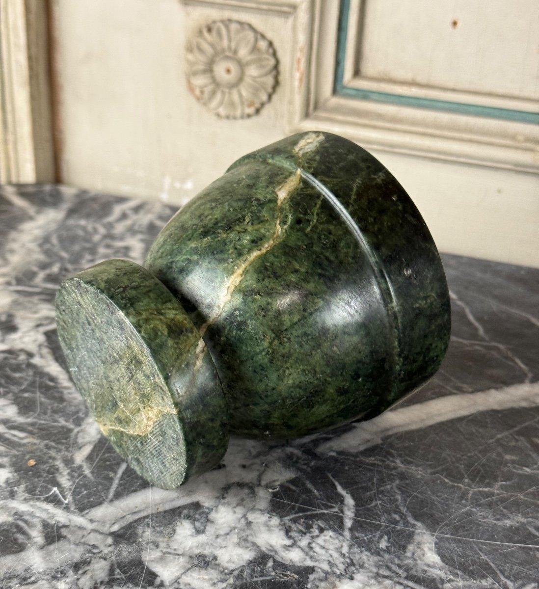 Marmo Piccolo mortaio antico in marmo verde, XIX secolo