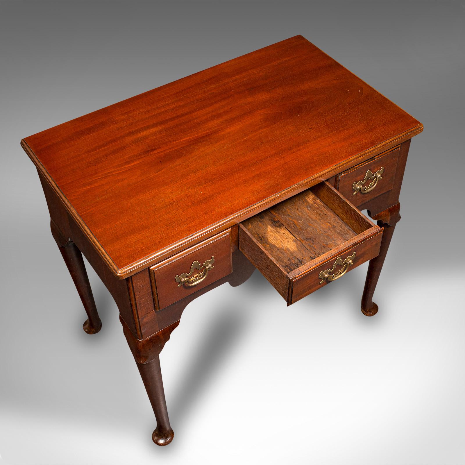 Small Antique Hall Table, English, Lowboy, Reception Hall, Side, Georgian, 1780 For Sale 1