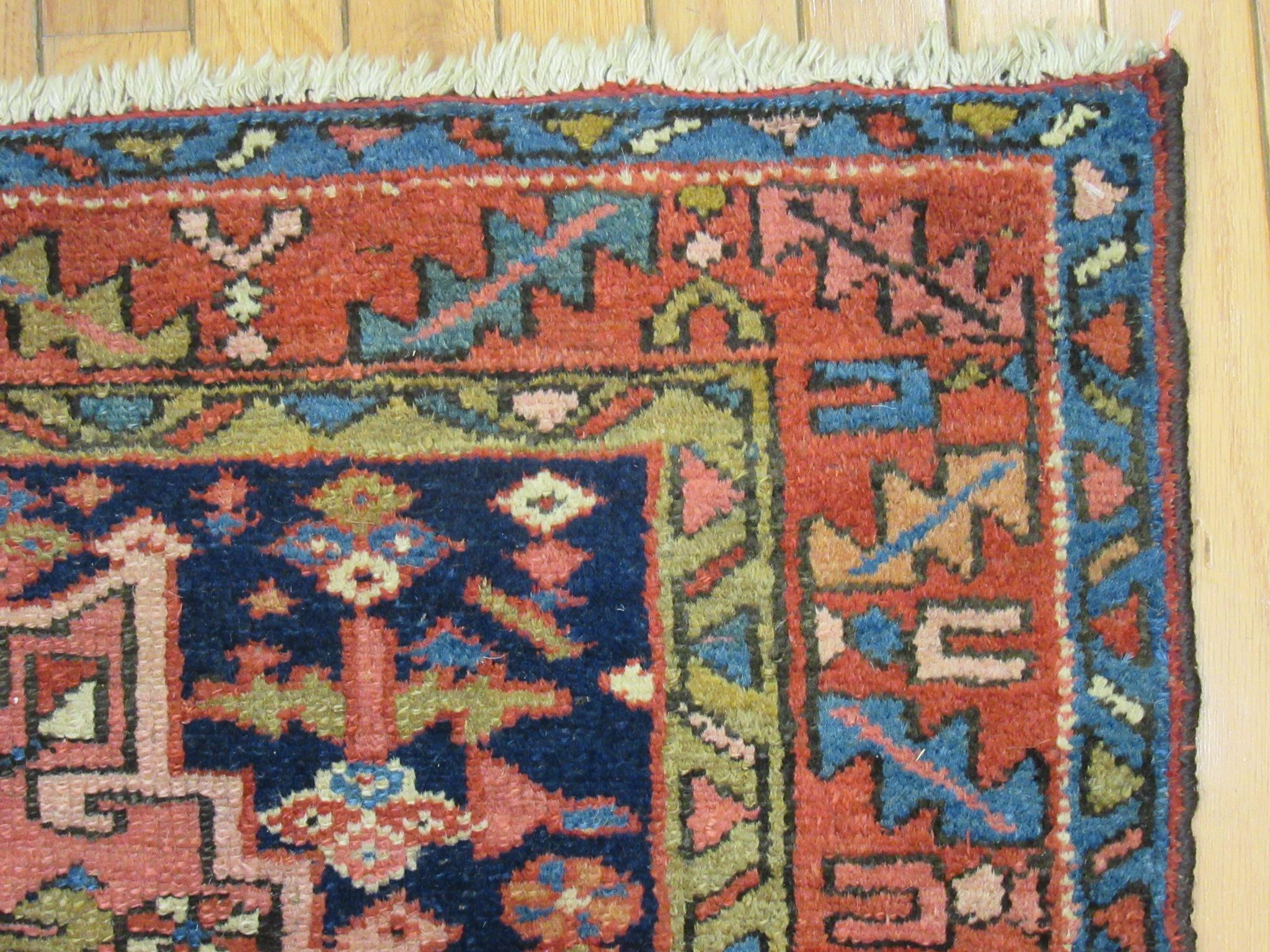 Small Antique Hand-Knotted Wool Persian Heriz Rug In Excellent Condition In Atlanta, GA