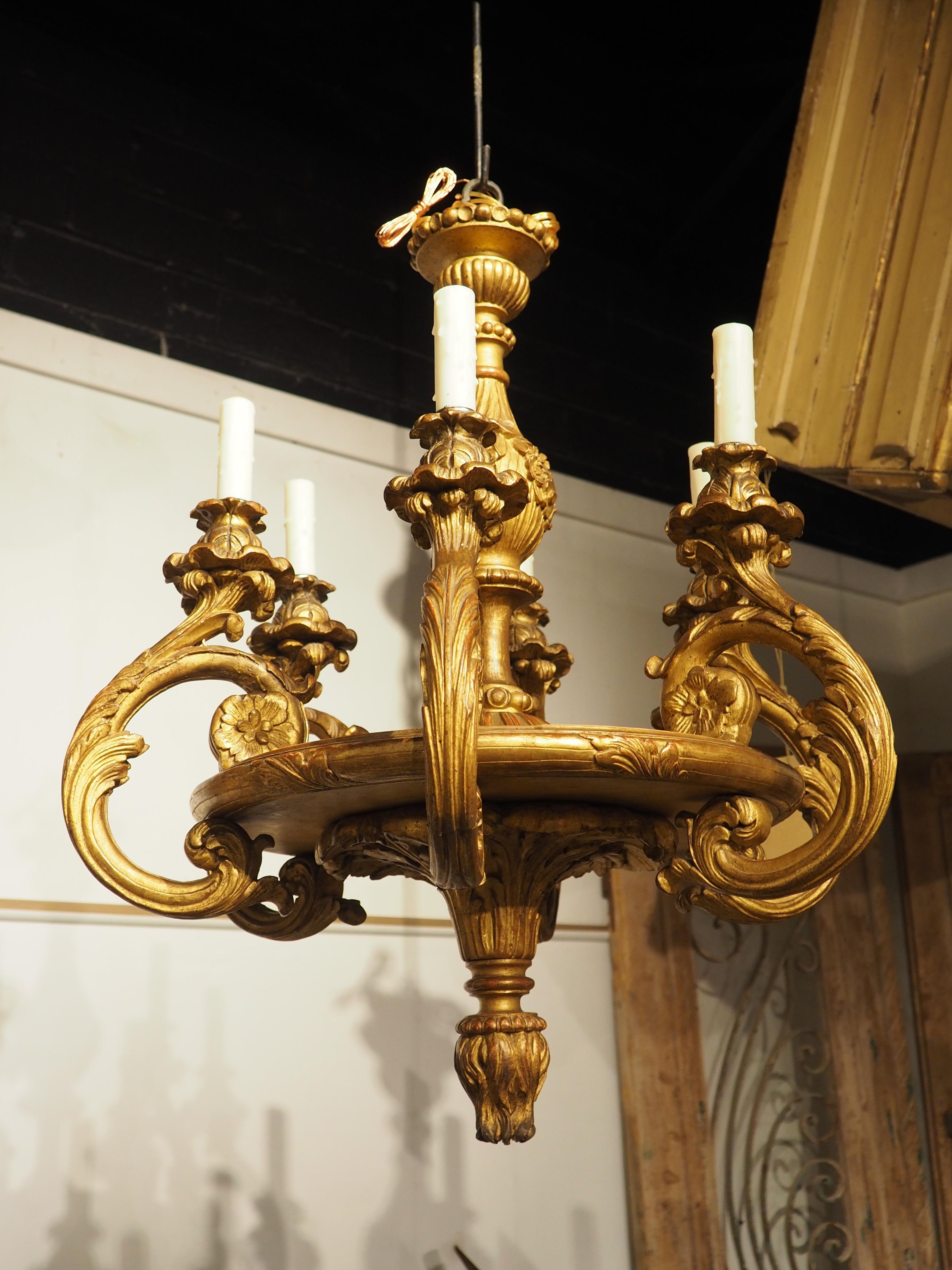 Small Antique Italian Giltwood 6-Light Chandelier, Circa 1860 For Sale 7