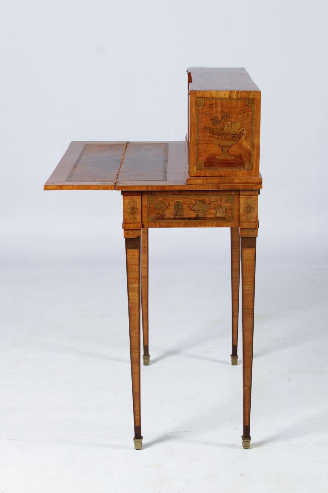 Louis XVI Petit bureau ancien pour dames, secrétaire, dit Bonheur Du Jour, circa 1870
