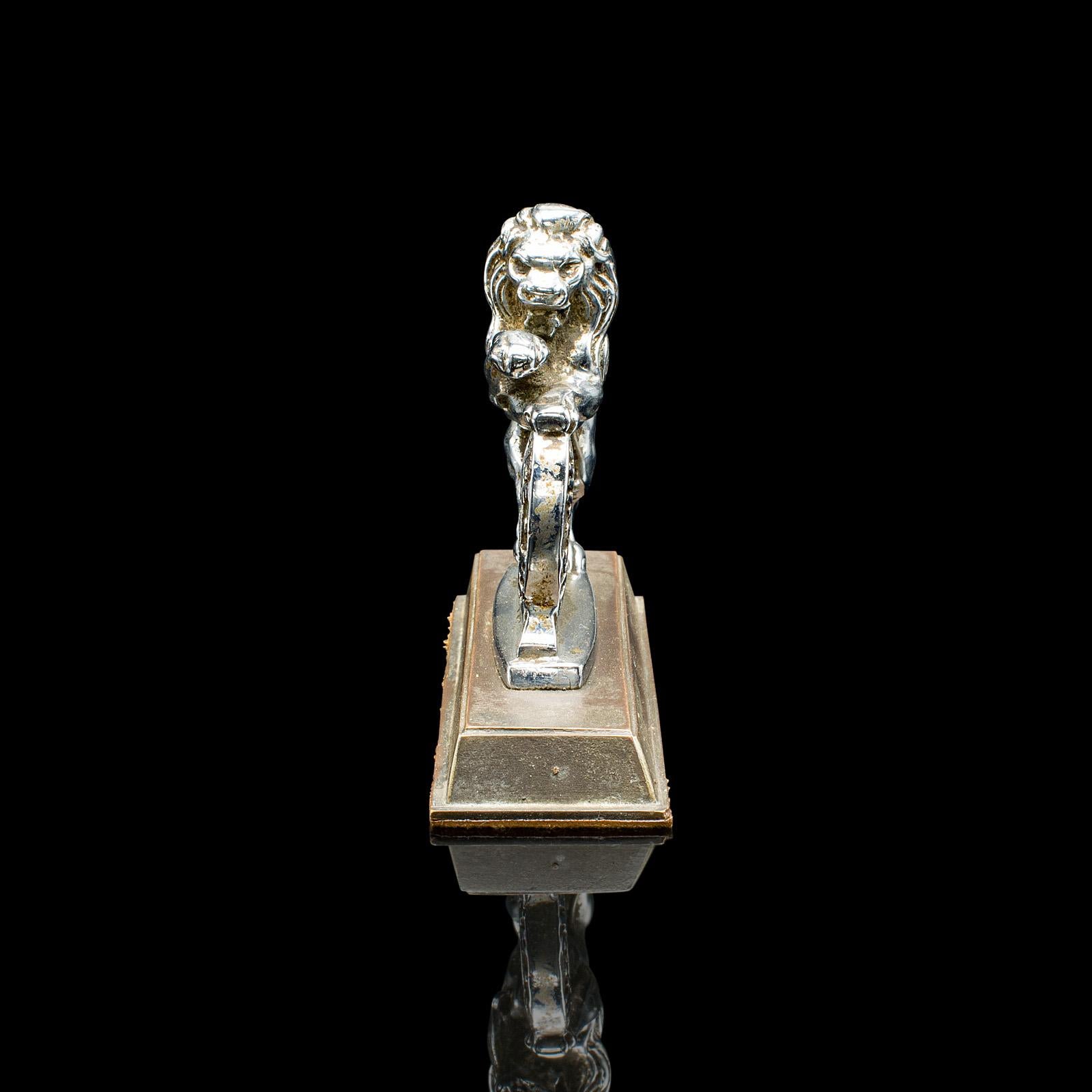 Édouardien Petit presse-papier Lion ancien, anglais, figure animale, patriotique, mascotte de gril en vente