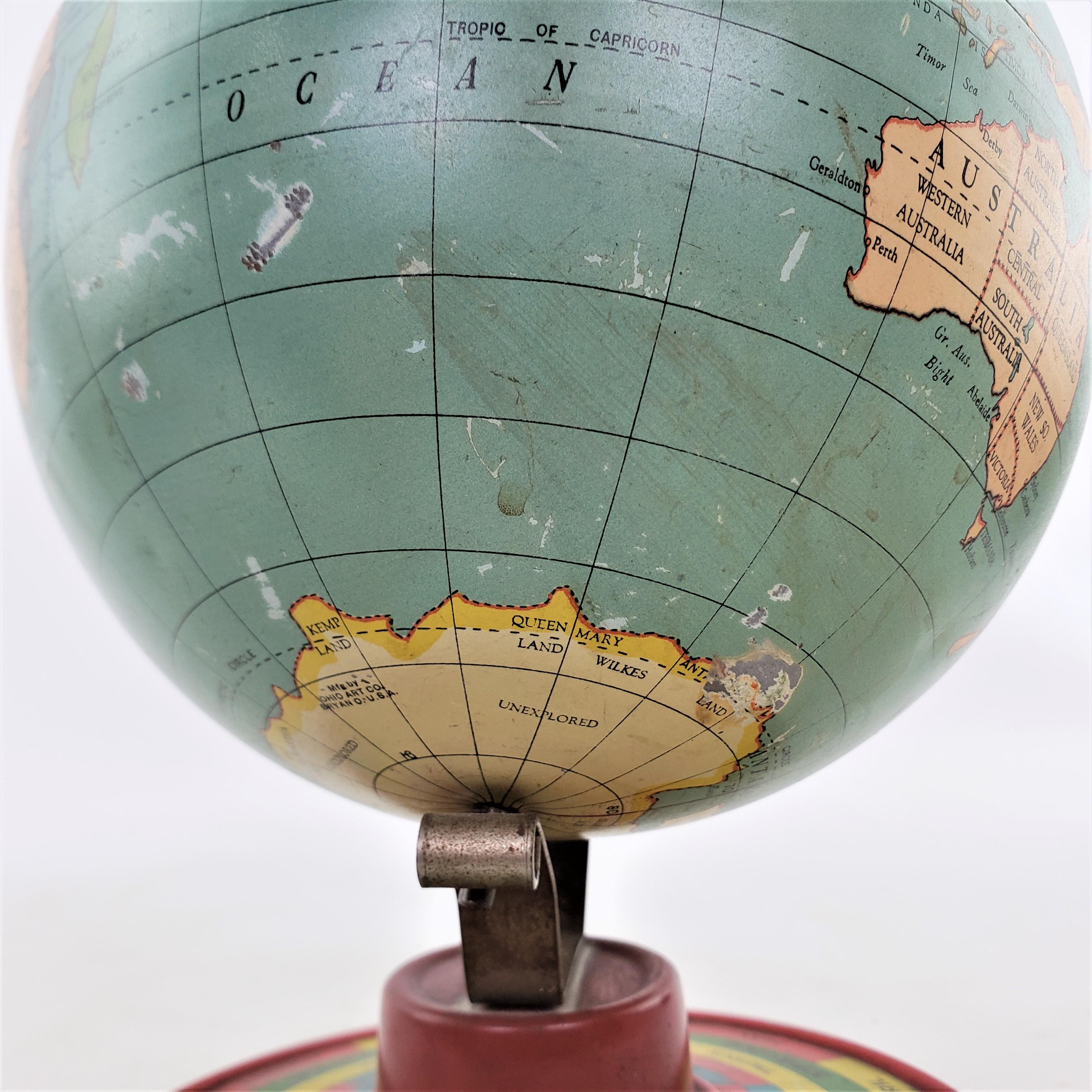 Petit globe terrestre ancien de bureau ou de table en métal surdimensionné avec base lithographiée 6