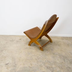 Petite chaise mexicaine ancienne en butaque, dans le style de Clara Porset