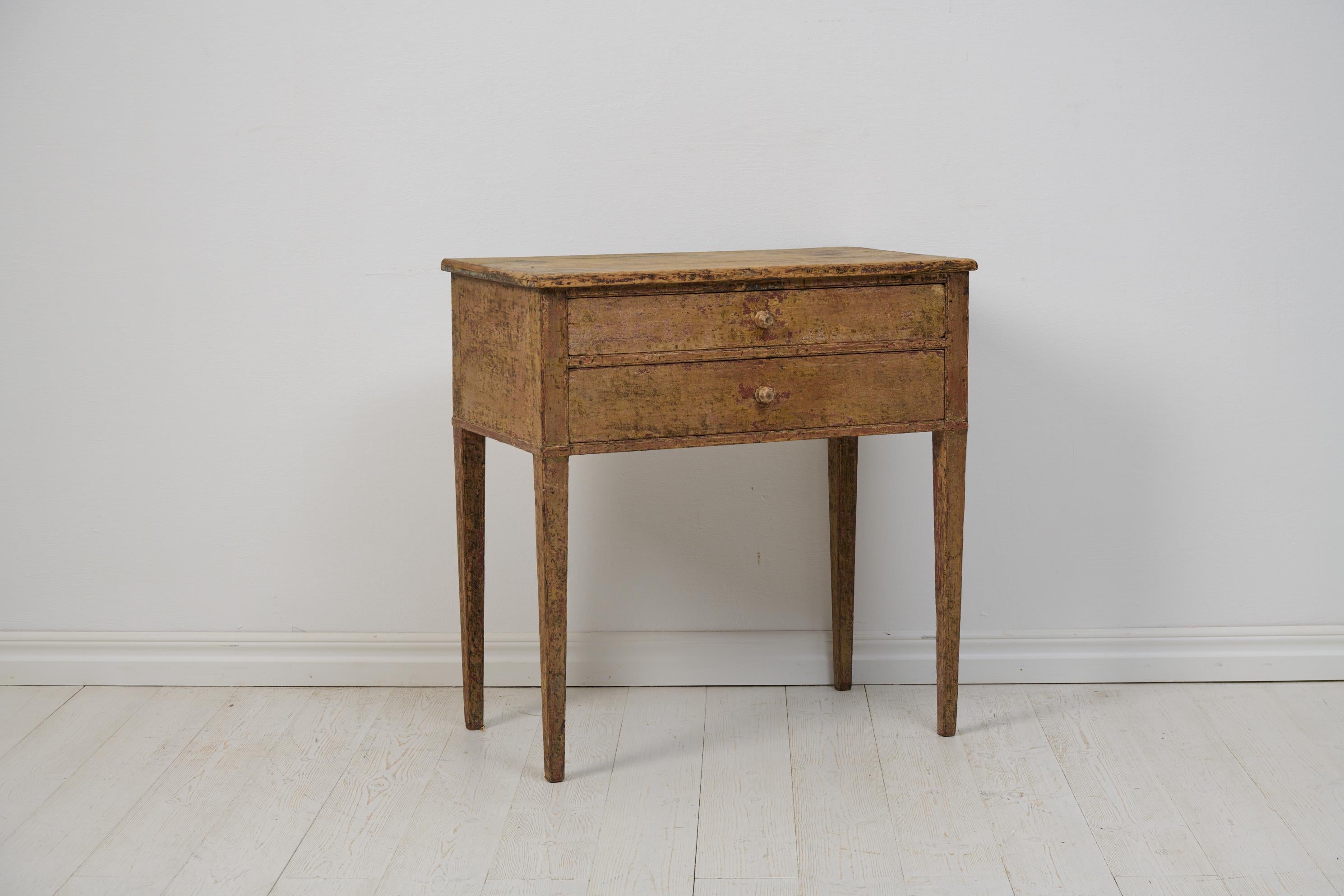 Small Antique Northern Swedish Gustavian Neoclassical Side Table 1