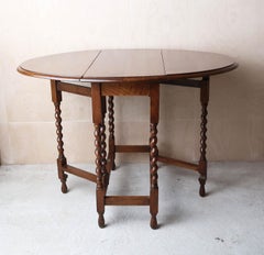 Small Antique Oak Gateleg Barley Twist Table . English, C.1920