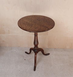 Petite table tripode en chêne ancien, style géorgien anglais, vers 1780