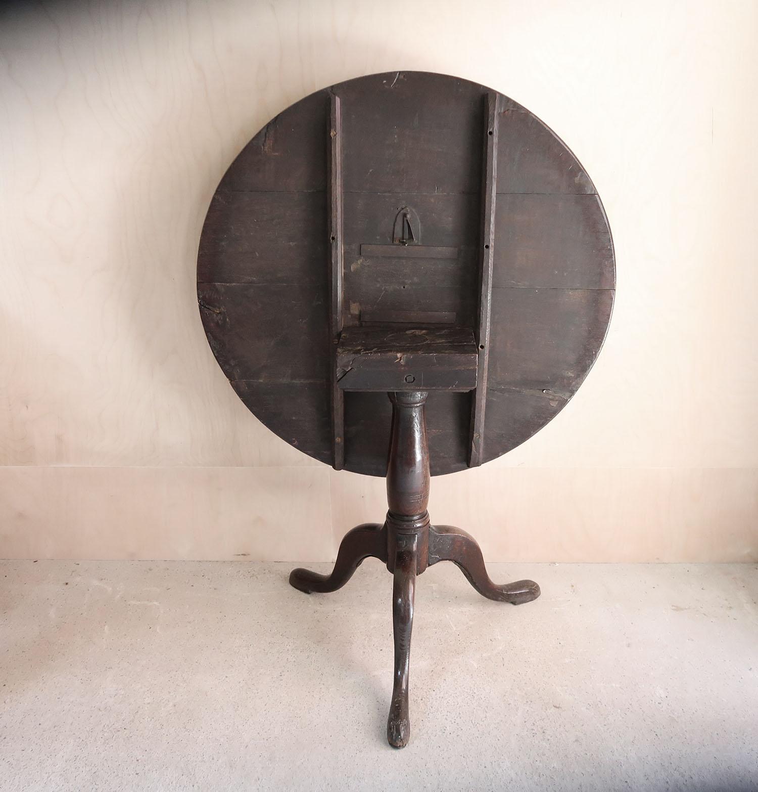 Small Antique Oak Tripod Table, English Georgian, circa 1780 In Good Condition In St Annes, Lancashire
