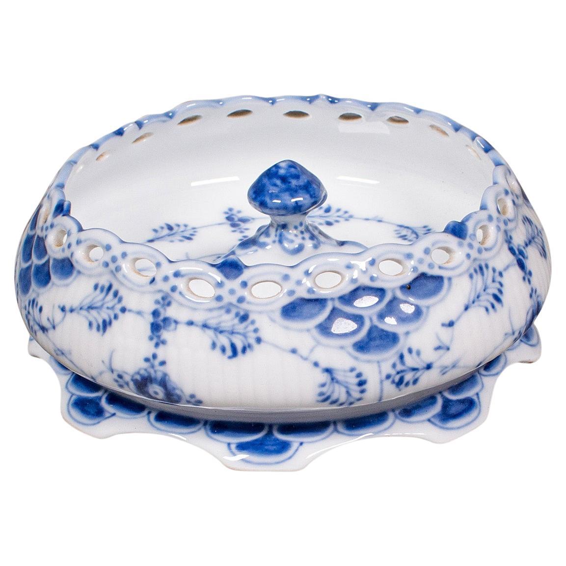 Kleine antike Olivenschale, dänische Keramik, Canapé-Schale, viktorianisch, um 1900 im Angebot