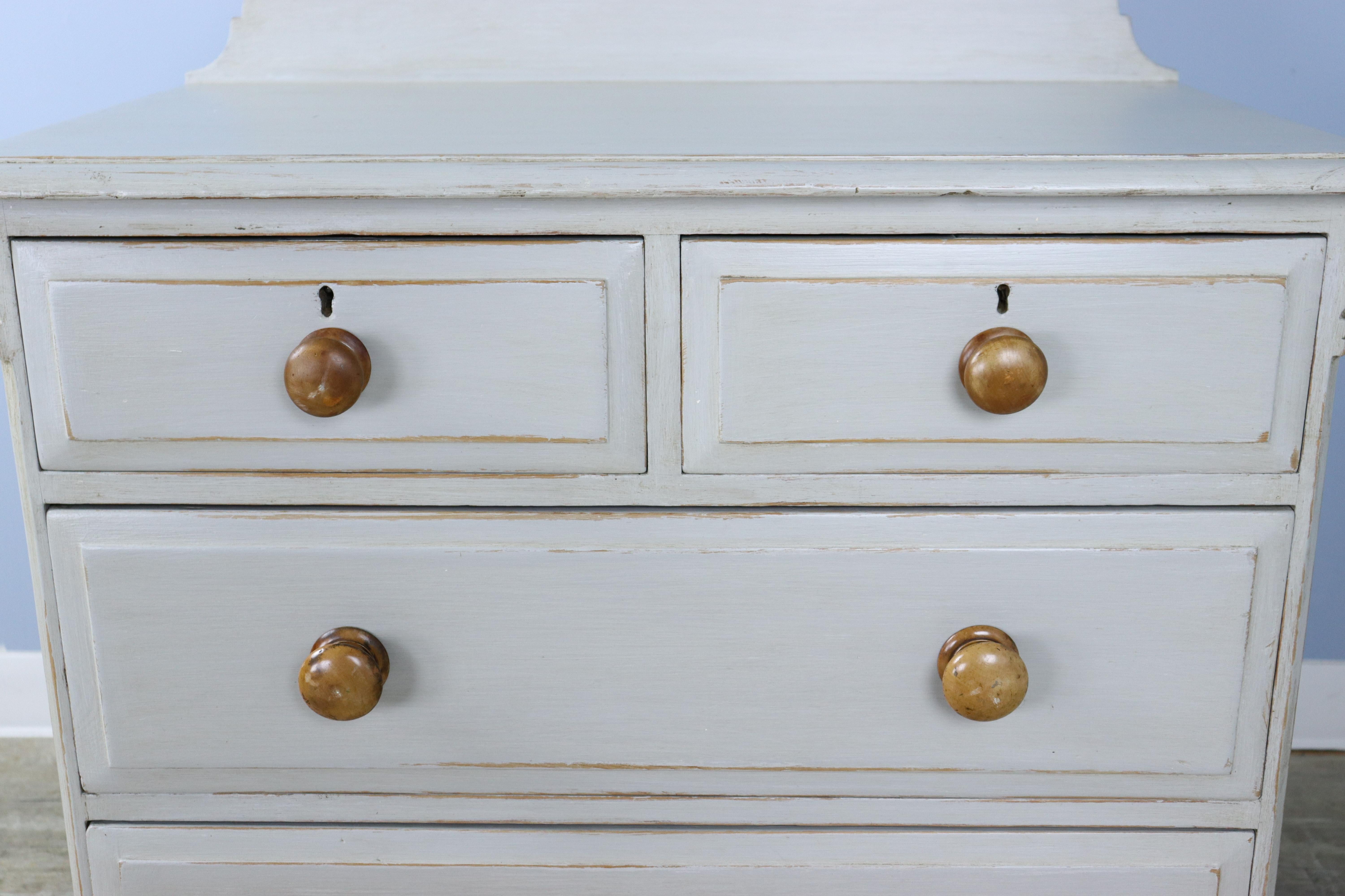 Small Antique Painted Chest of Drawers In Good Condition In Port Chester, NY
