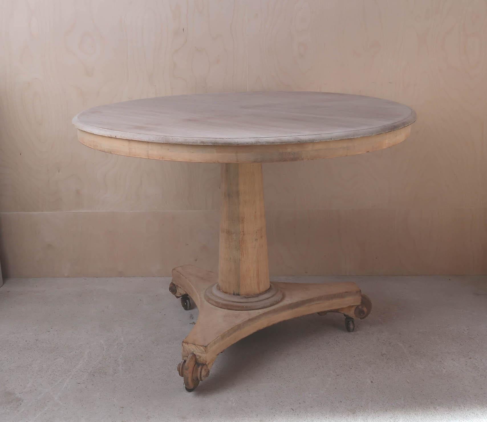 Fabulous small round table. Made from bleached tropical hardwood and pine

I particularly like its simplicity.

I have chosen not to lacquer or wax the table.

Original casters

Free UK delivery.









