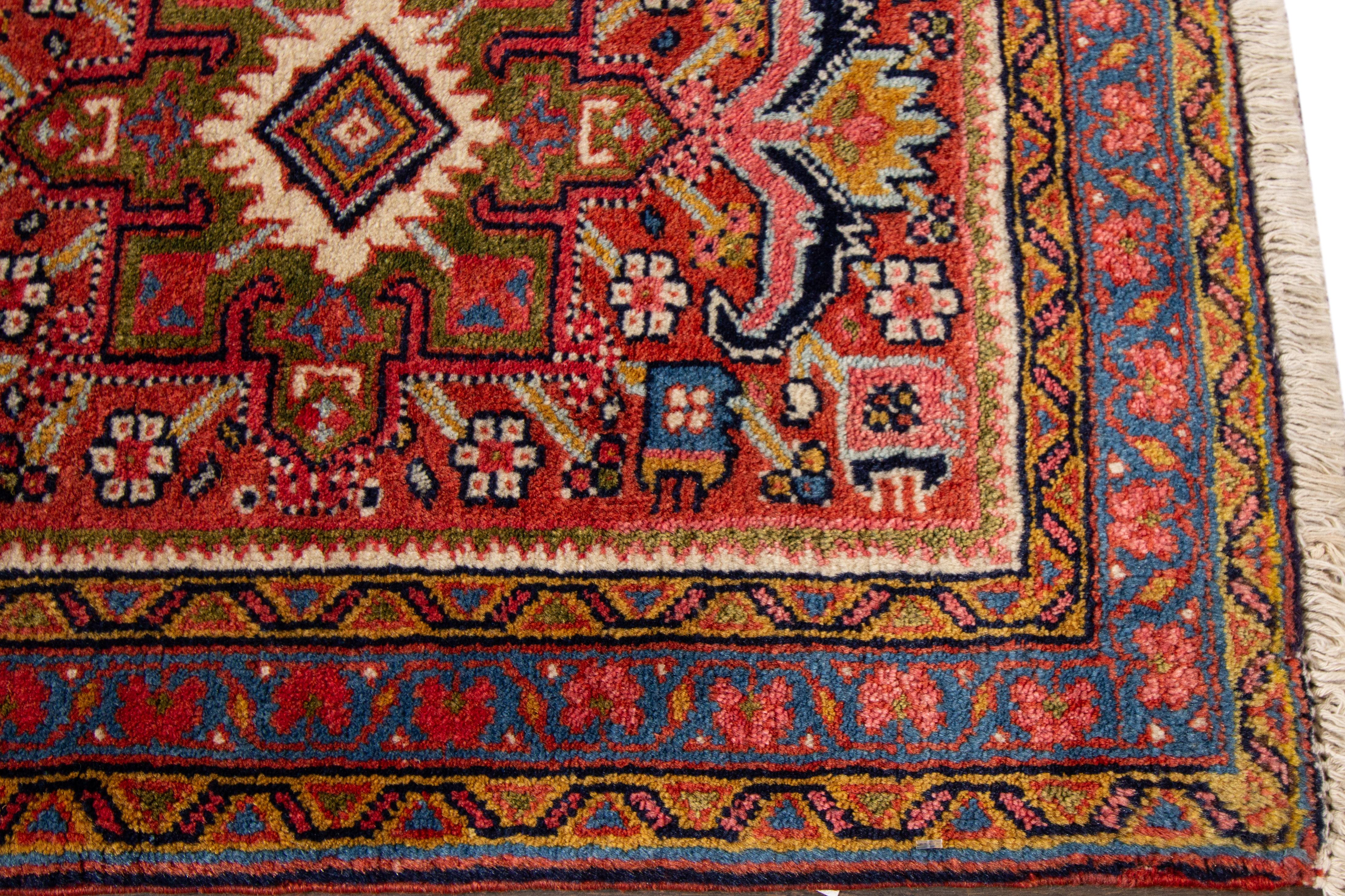 Small Antique Persian Heriz Rug In Good Condition For Sale In Norwalk, CT