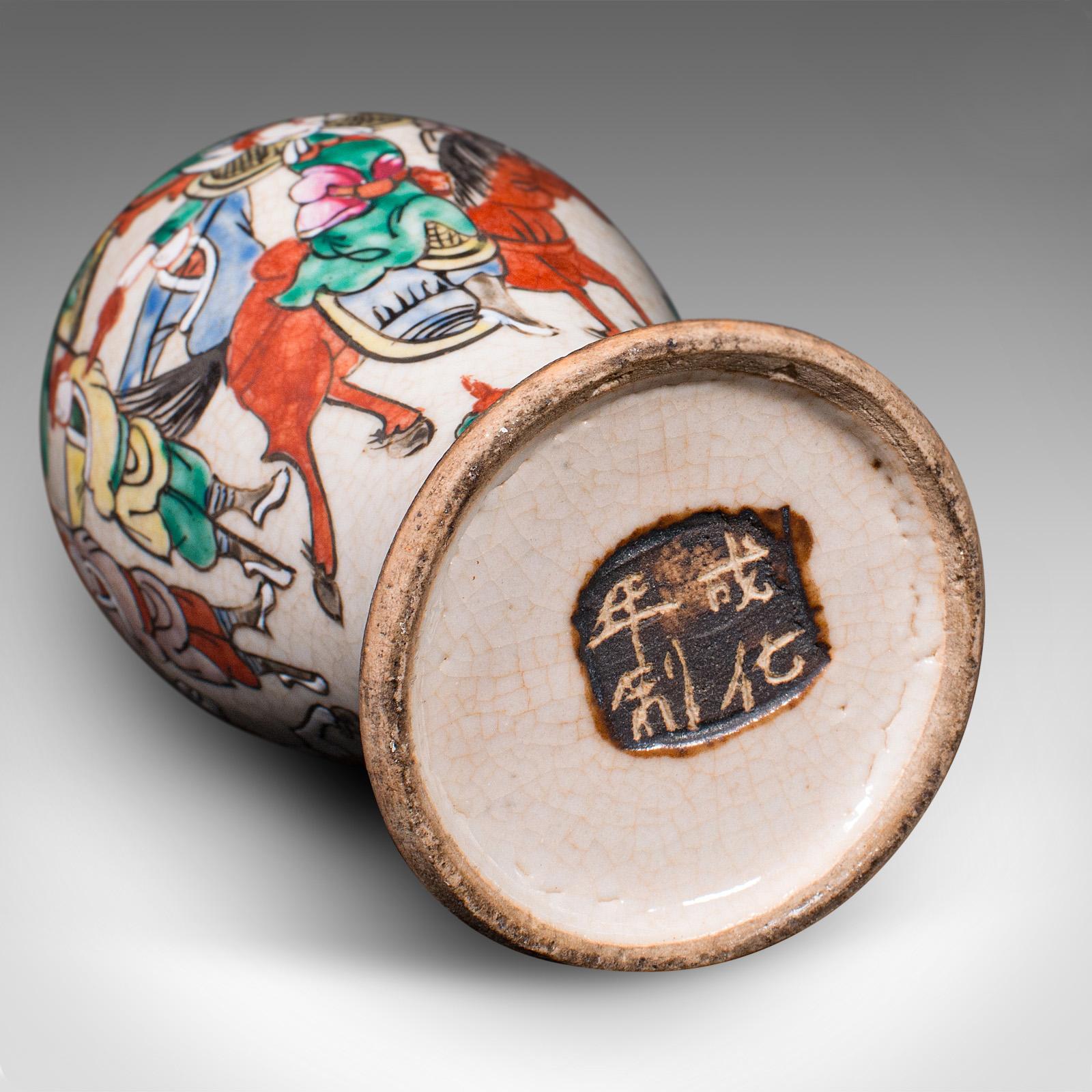 Petit vase Posy japonais ancien, céramique, urne à fleurs, Meiji, victorien, vers 1900 en vente 5
