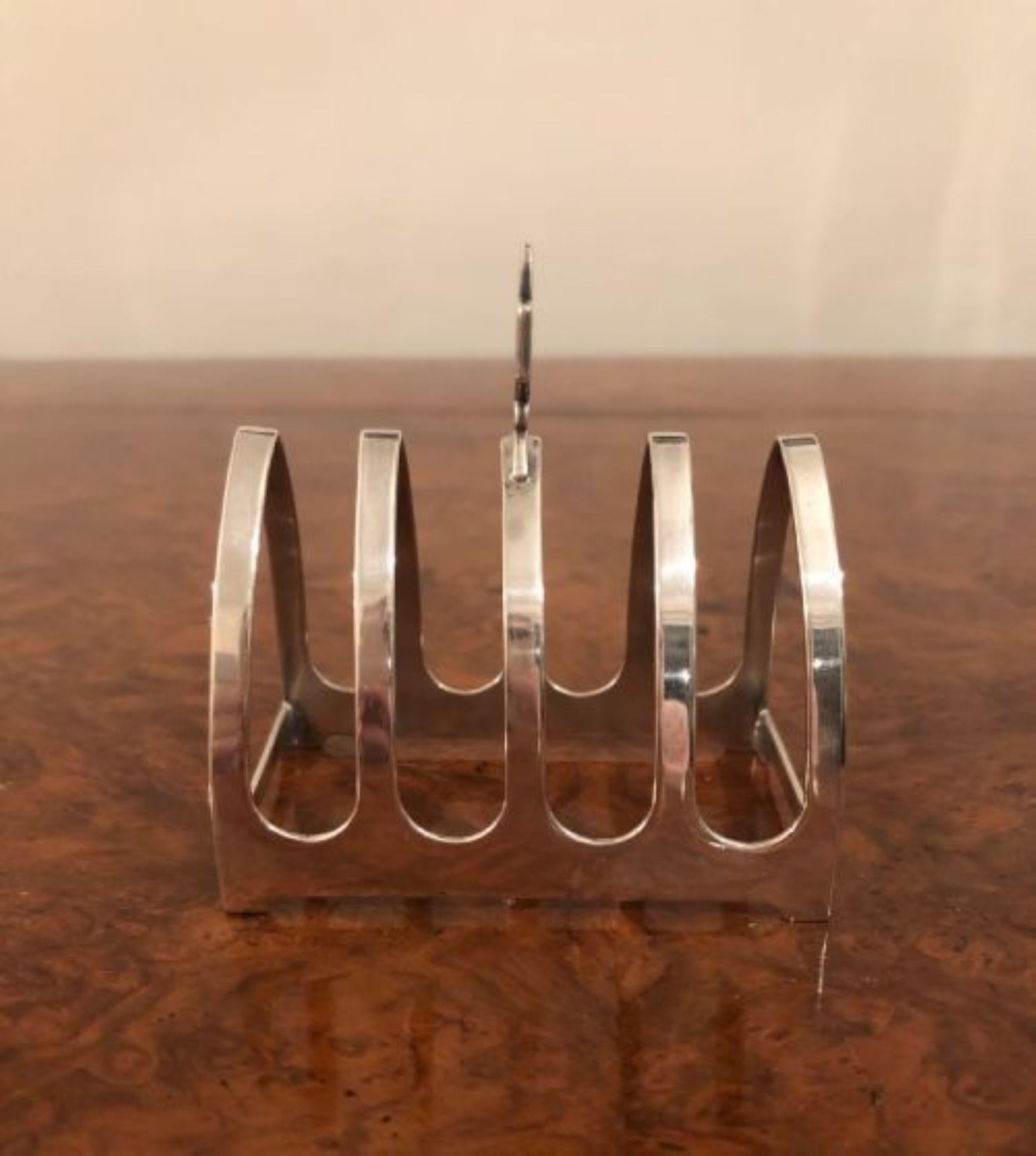 Small antique quality solid silver toast rack In Good Condition In Ipswich, GB
