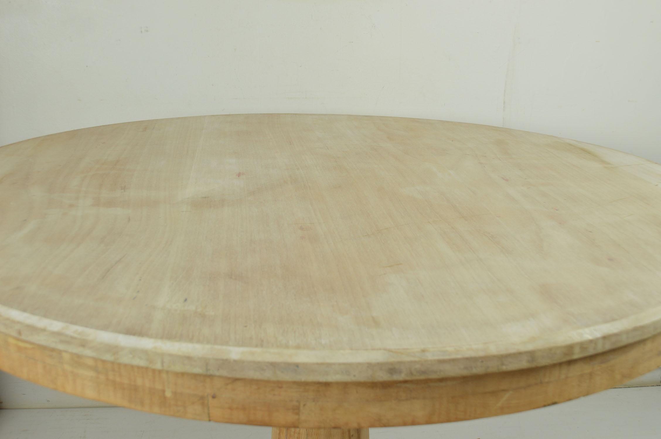 Palladian  Small Antique Round Bleached Mahogany Breakfast Table, English, circa 1835