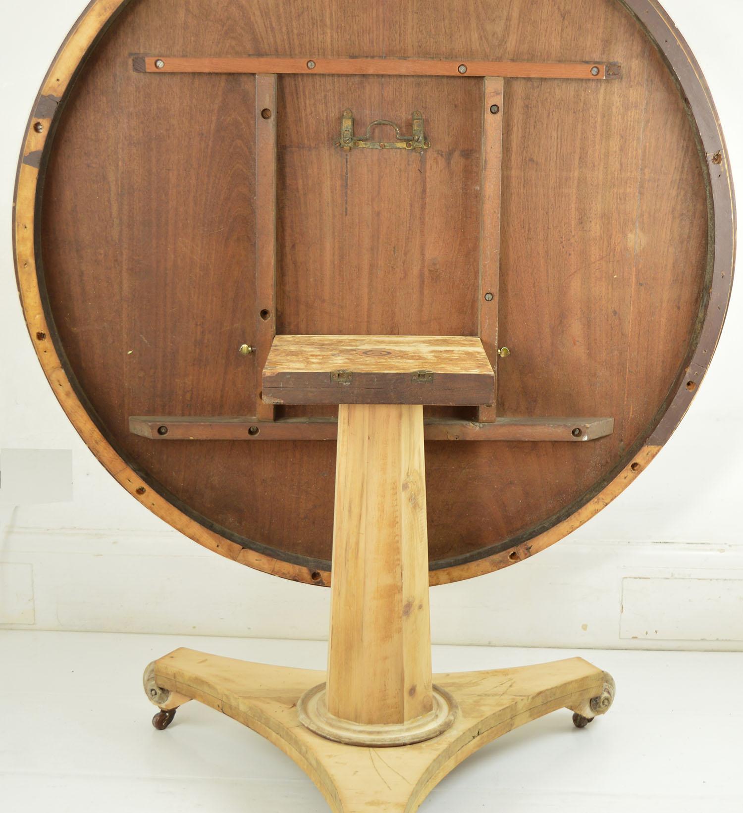 Small Antique Round Bleached Mahogany Breakfast Table, English, circa 1835 4