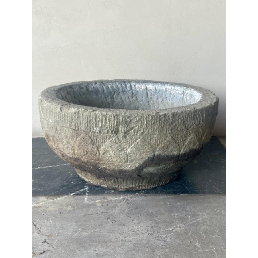 Small Antique Round Stone Basin

Dimensions: 19”DIA x 9”H

It could be used as a planter too.