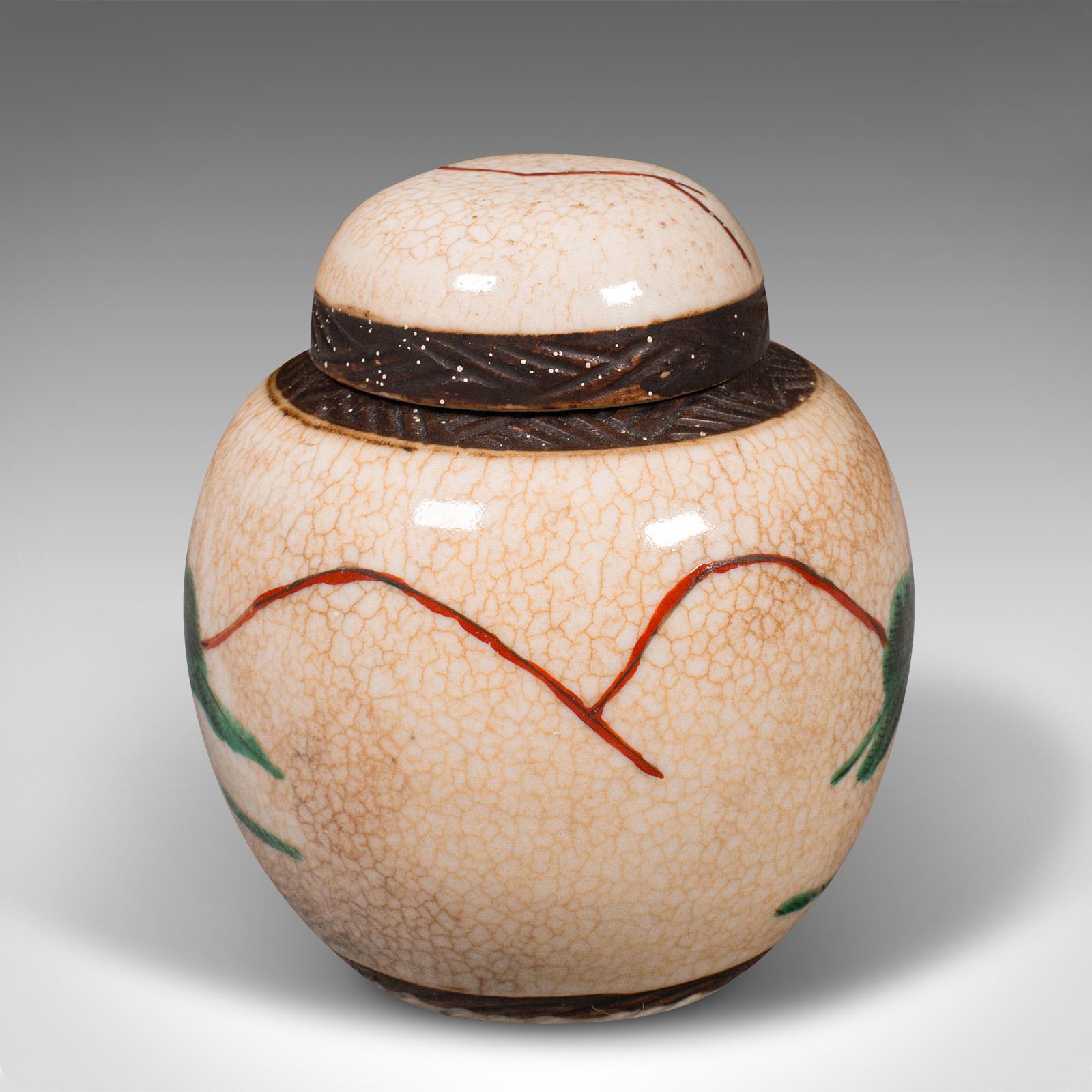 Petit pot à pointes antique japonais, céramique, pot décoratif, victorien, vers 1900 Bon état - En vente à Hele, Devon, GB