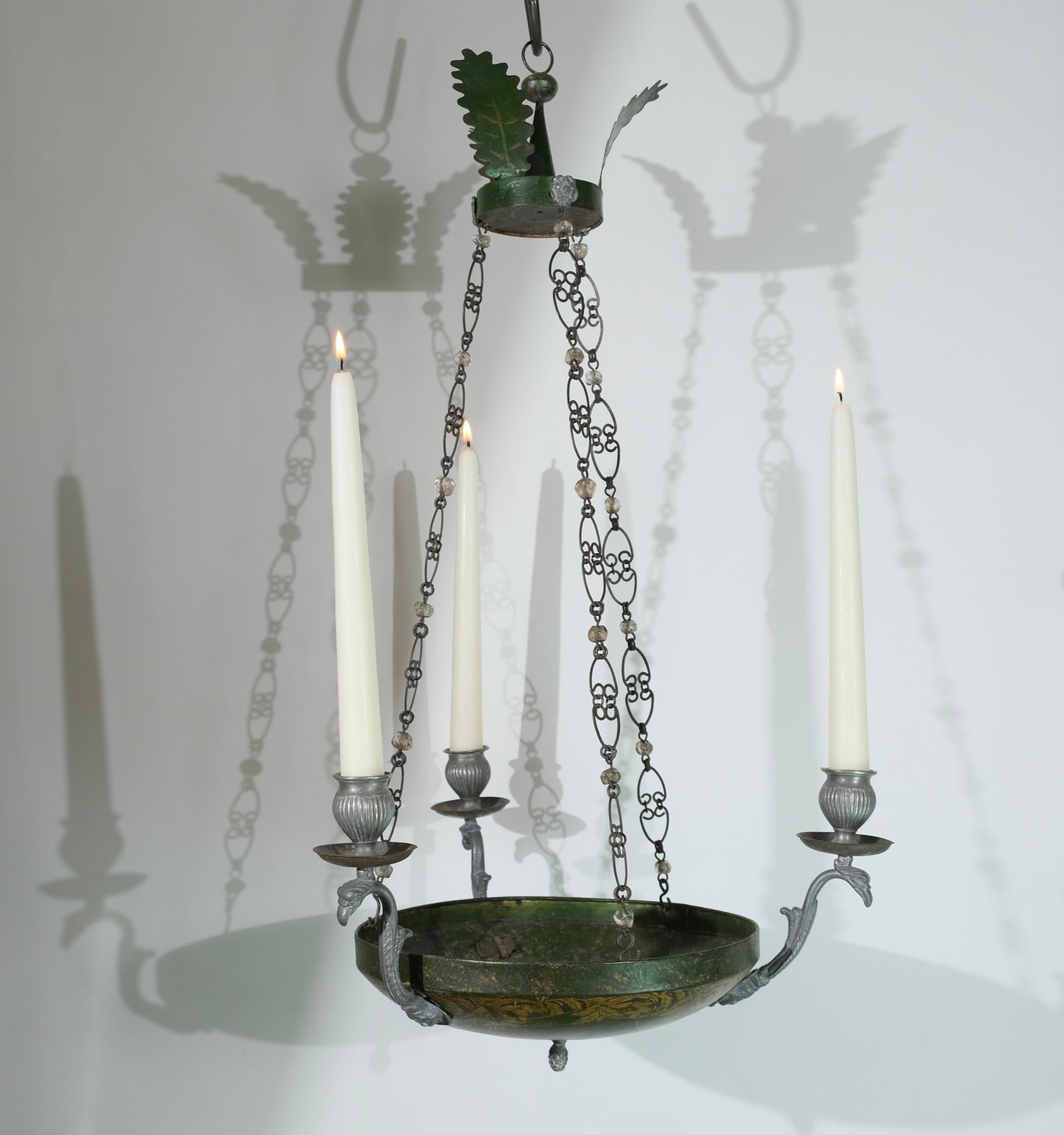 Stile impero Piccolo lampadario antico svedese a 3 luci, inizio XIX sec.