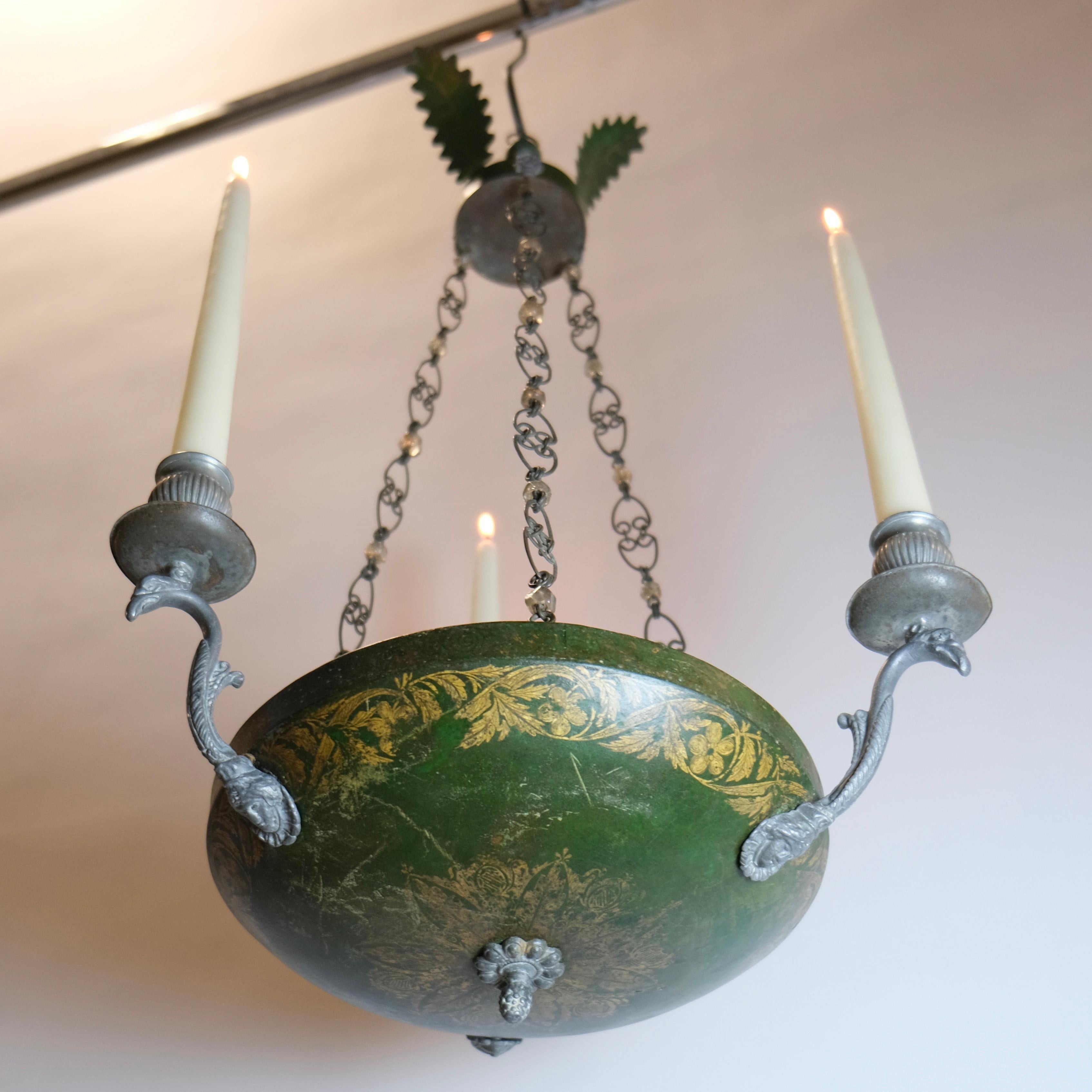 XIX secolo Piccolo lampadario antico svedese a 3 luci, inizio XIX sec.