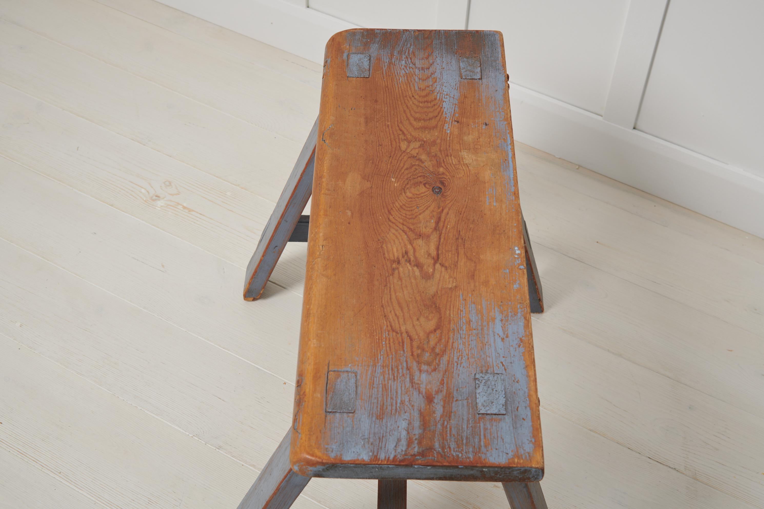 Small Antique Swedish Folk Art Pine Bench For Sale 2
