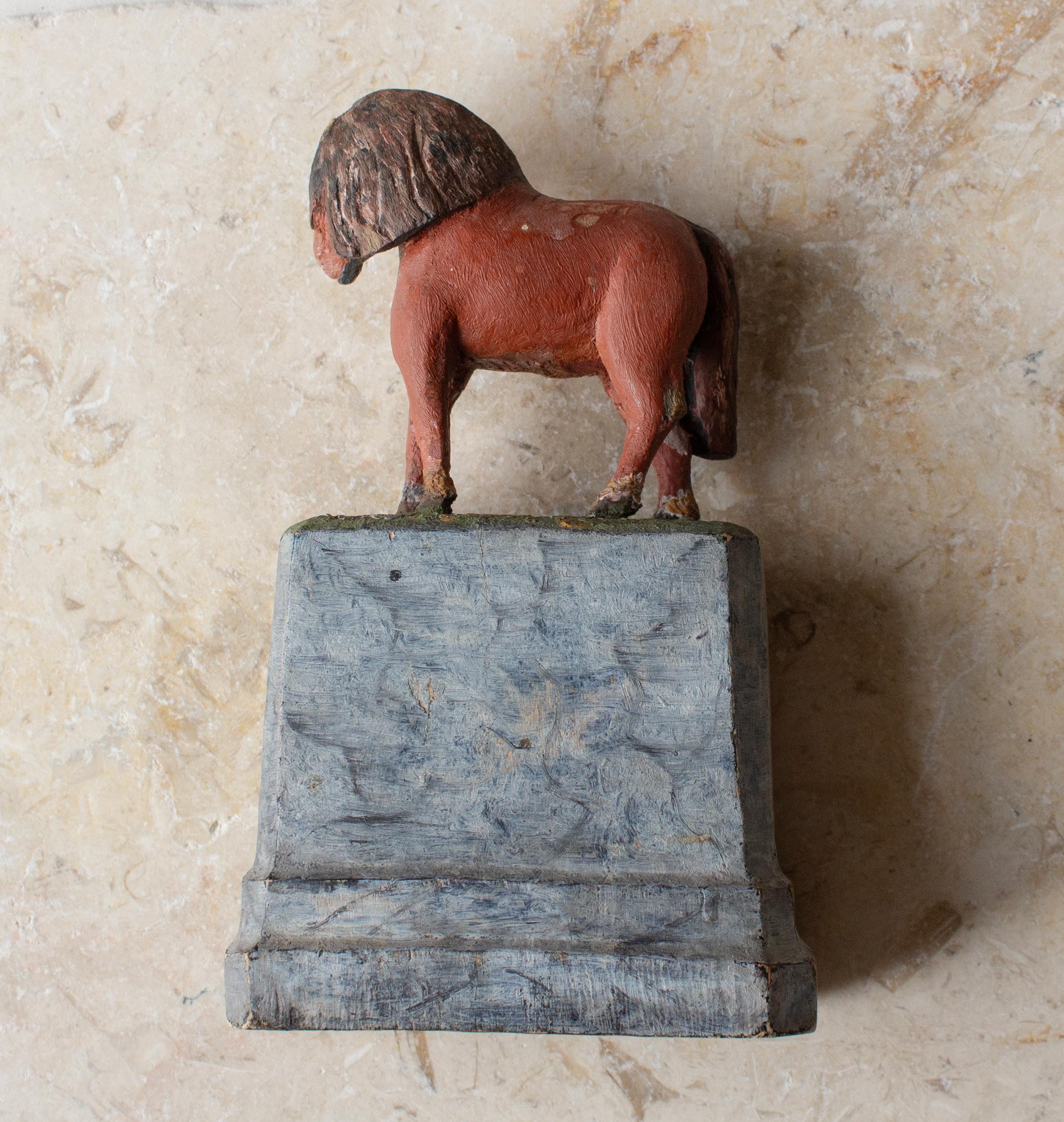 Hand-Carved Small Antique Swedish Red-painted Horse in Wood, 1900th For Sale