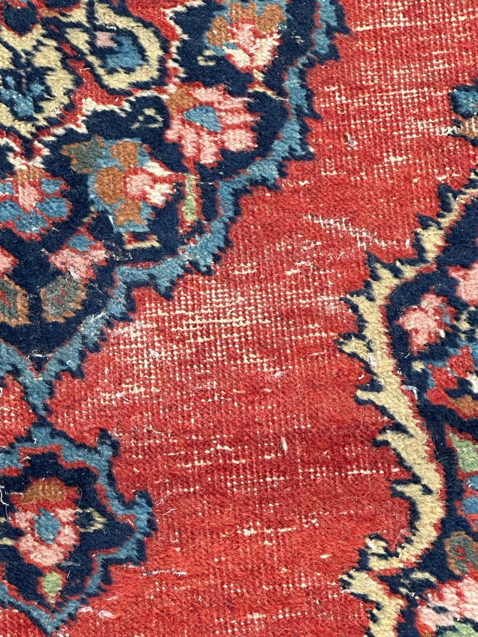 Small antique tabriz rug In Fair Condition For Sale In Saint Ouen, FR