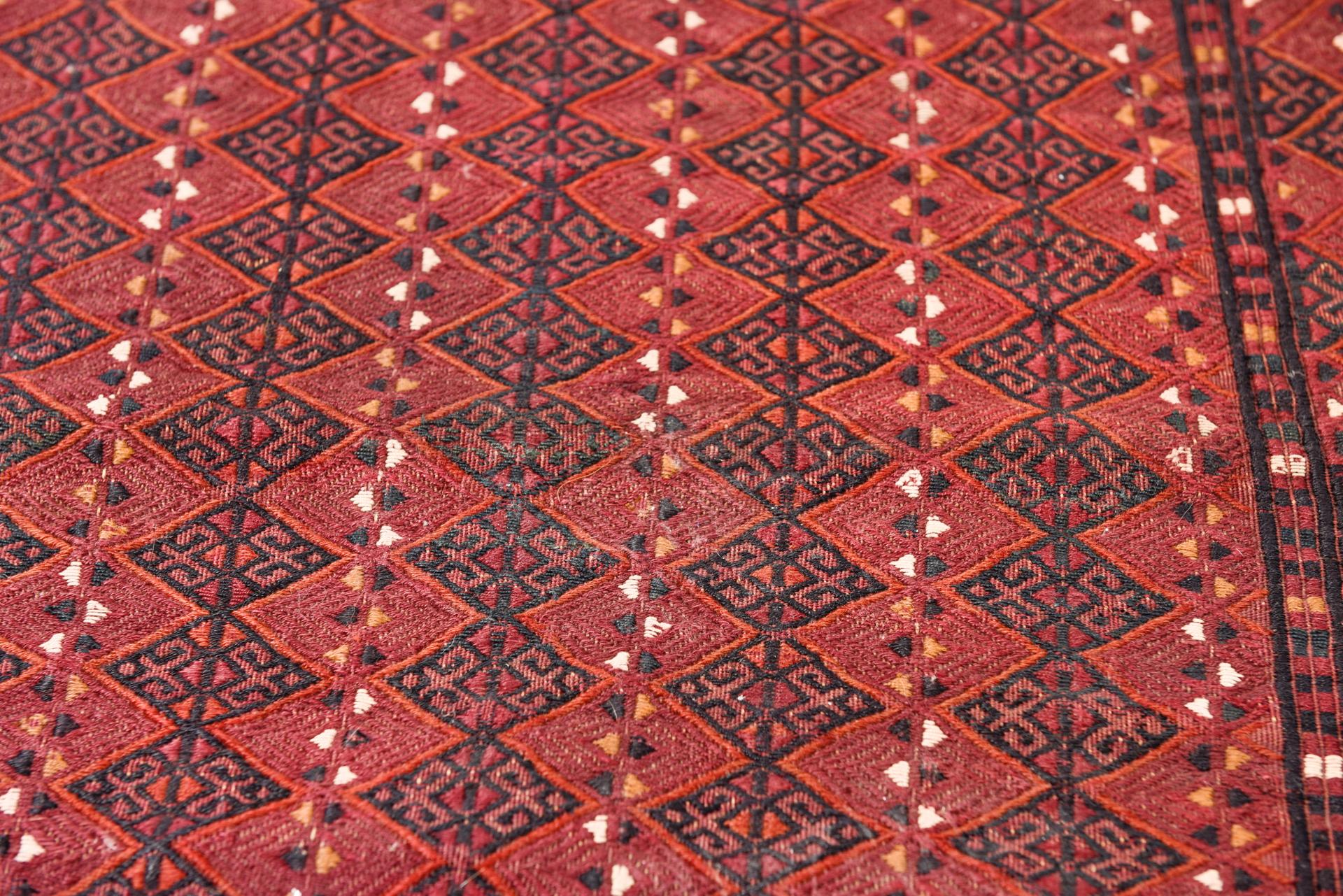 Petit Kilim ancien Turkoman en vente 1