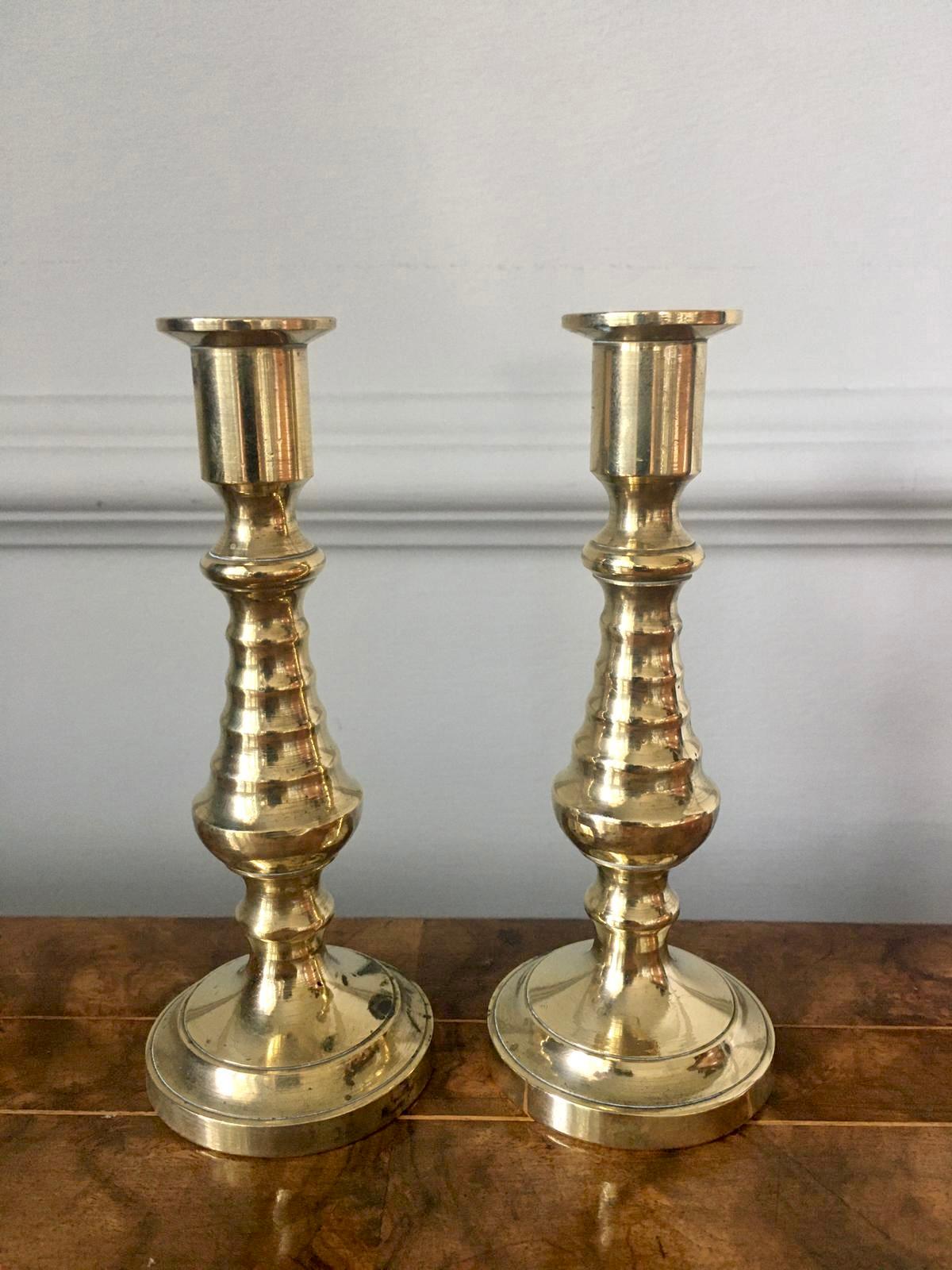 Small Antique Victorian Brass Candlesticks In Good Condition In Suffolk, GB
