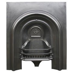 Petite grille de cheminée en fonte En vente sur 1stDibs