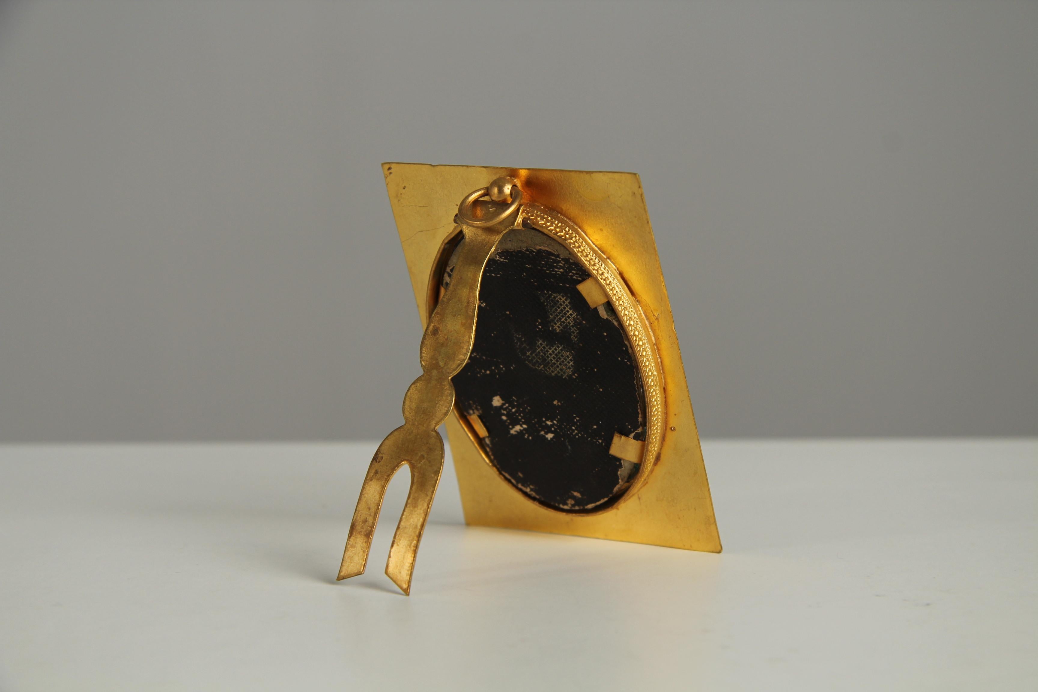 Small Antique Victorian Picture Frame, Bronze Dorée, France, 1880s, 4 x 6 cm In Good Condition For Sale In Greven, DE