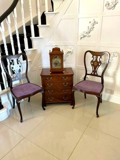 Petite commode ancienne en acajou de qualité victorienne