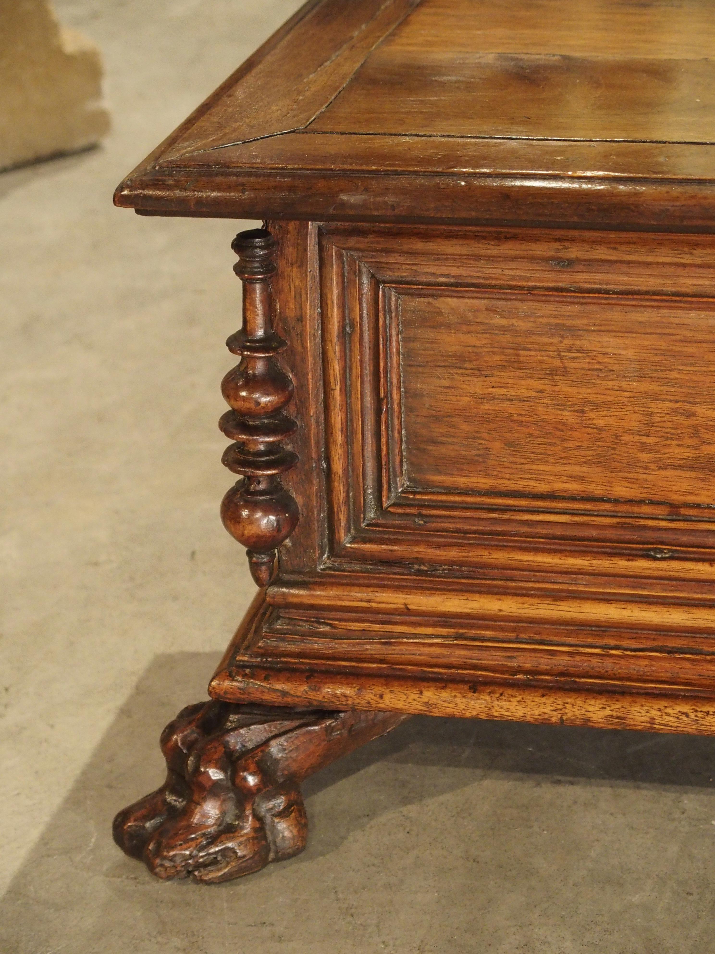 Small Antique Walnut Wood Table Trunk from Northern Italy, circa 1700 3