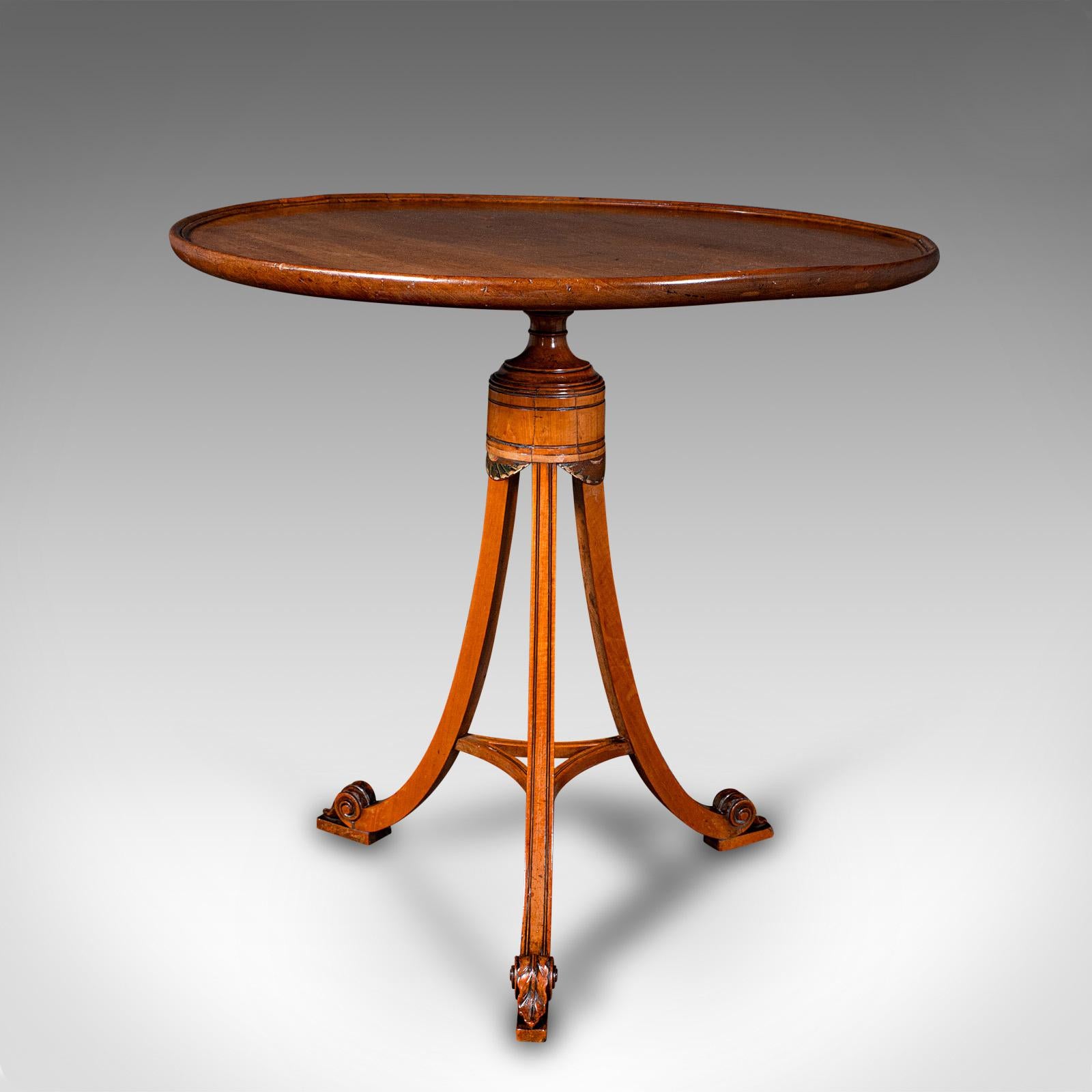 Small Antique Wine Table, English, Circular, Occasional, Lamp, Tripod, Regency In Good Condition For Sale In Hele, Devon, GB