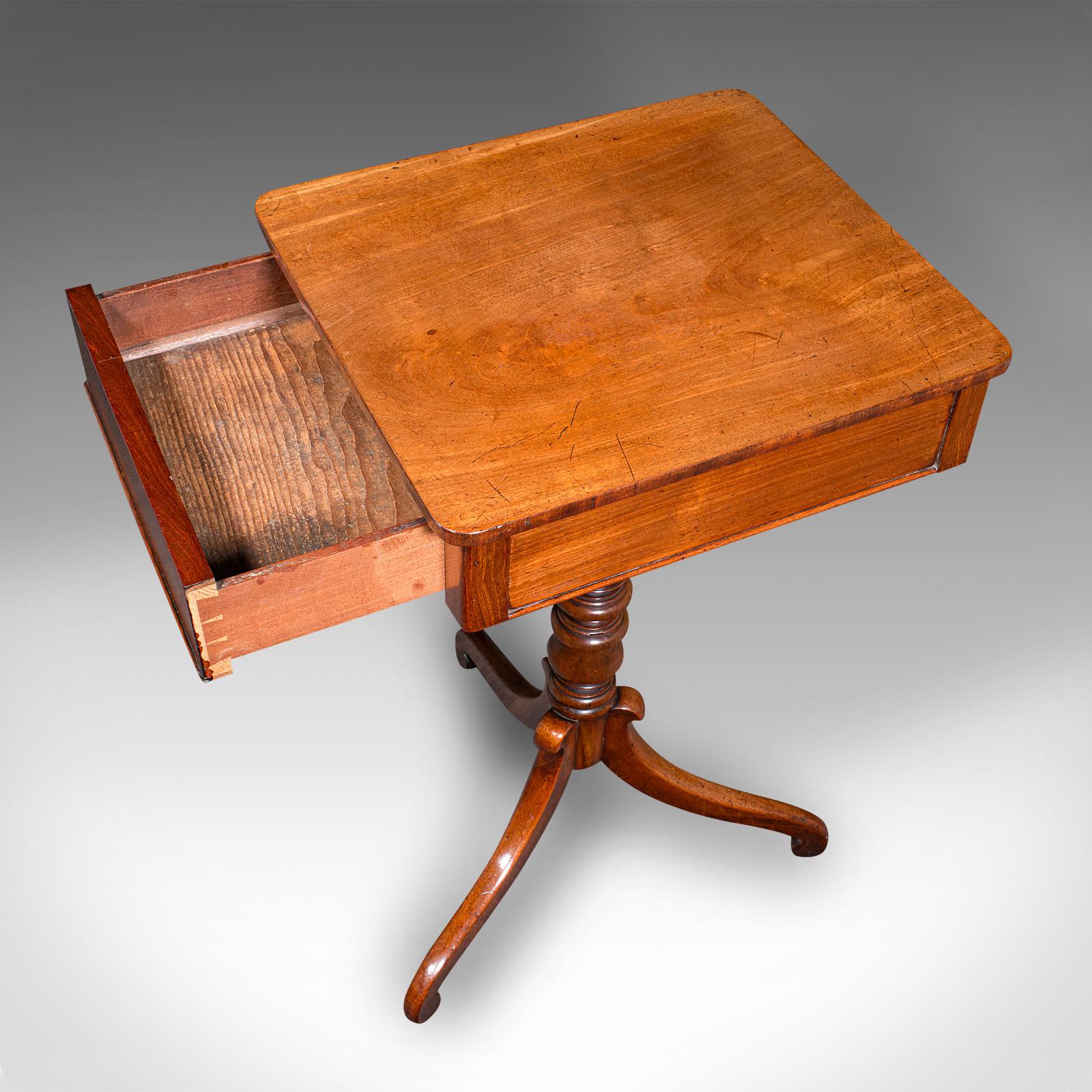 Small Antique Wine Table, English, Side, Occasional, Lamp, Regency, Circa 1820 For Sale 2