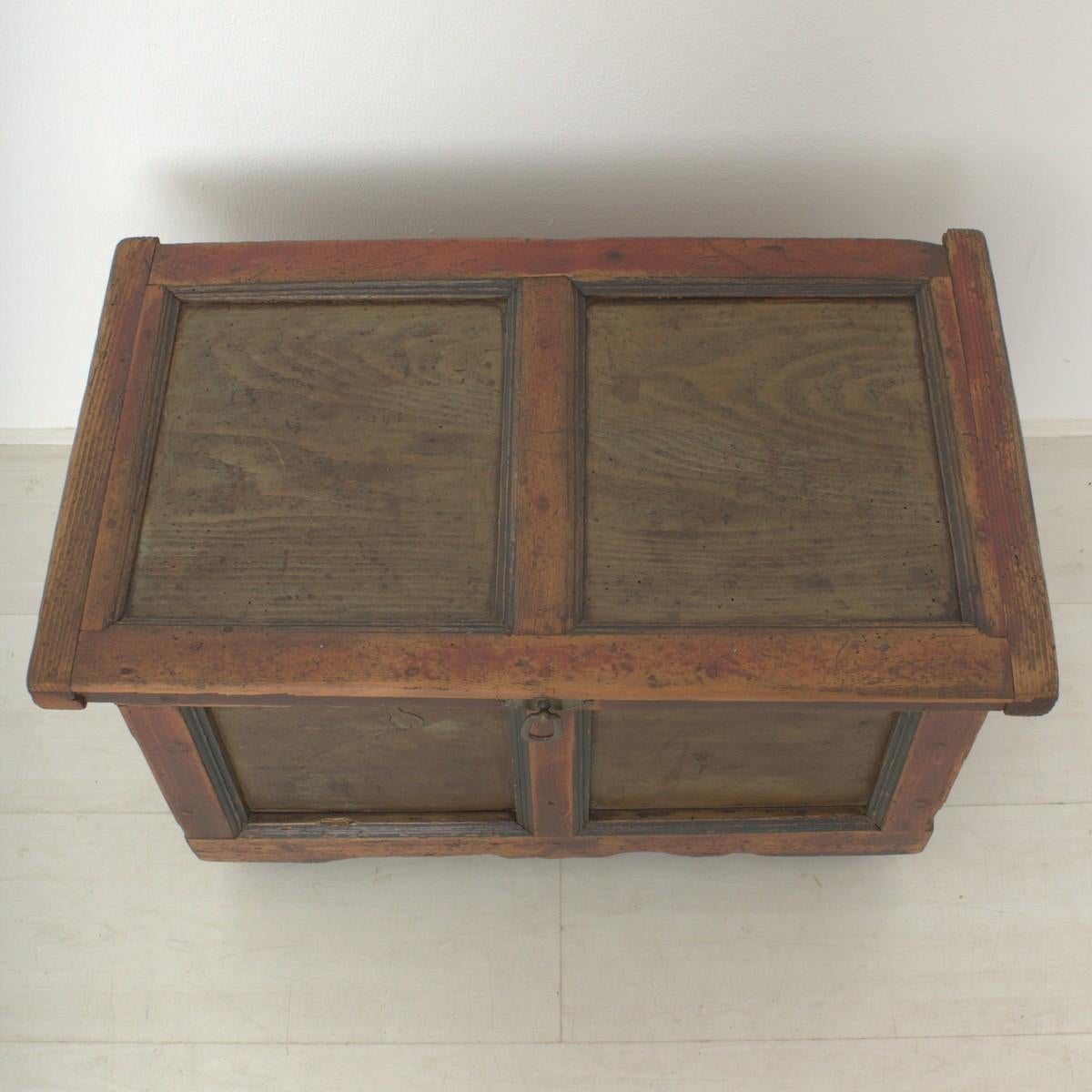 Spruce Small Antique Wood Trunk, circa 1880