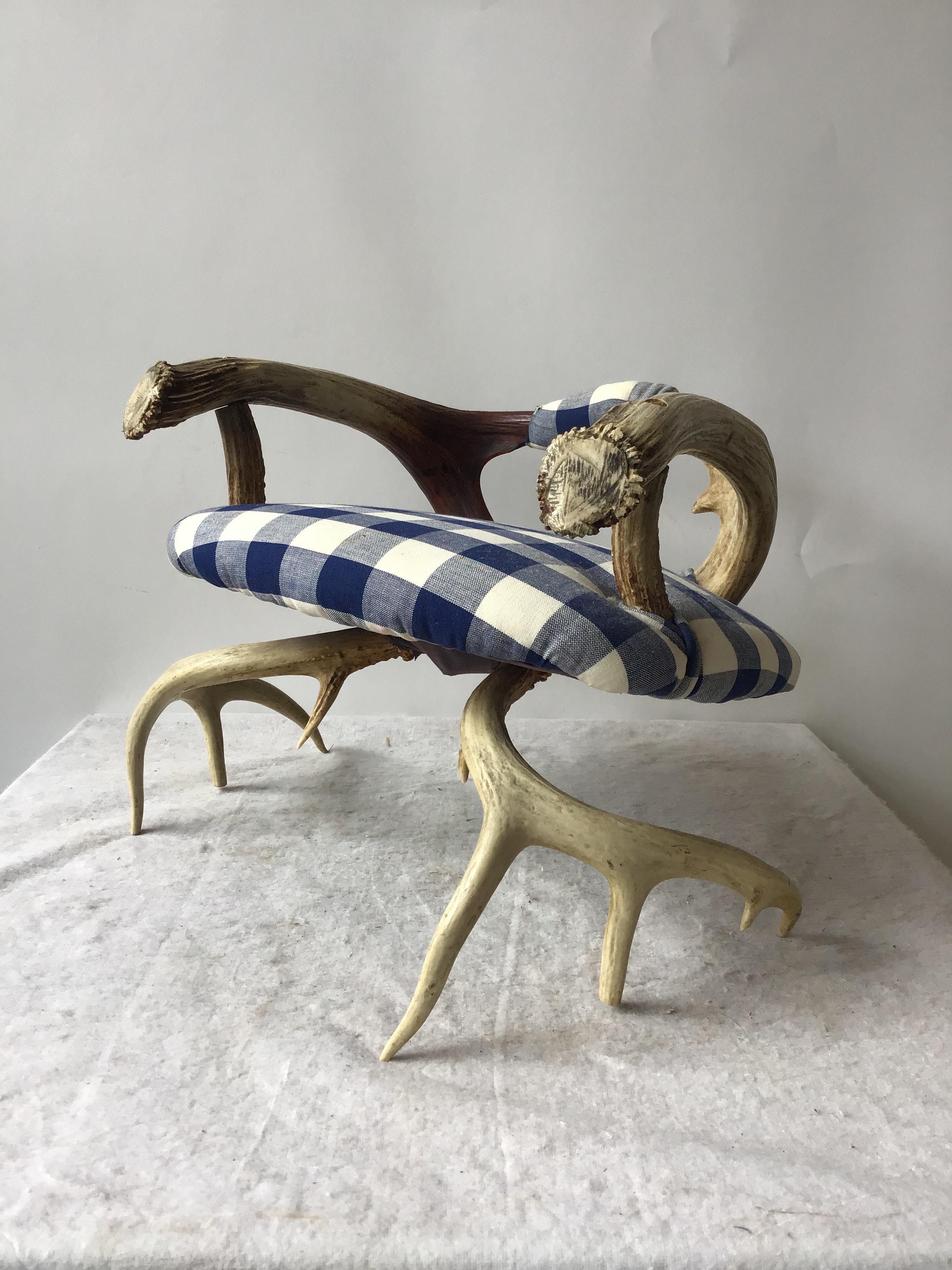 Small Antler Chair In Good Condition In Tarrytown, NY
