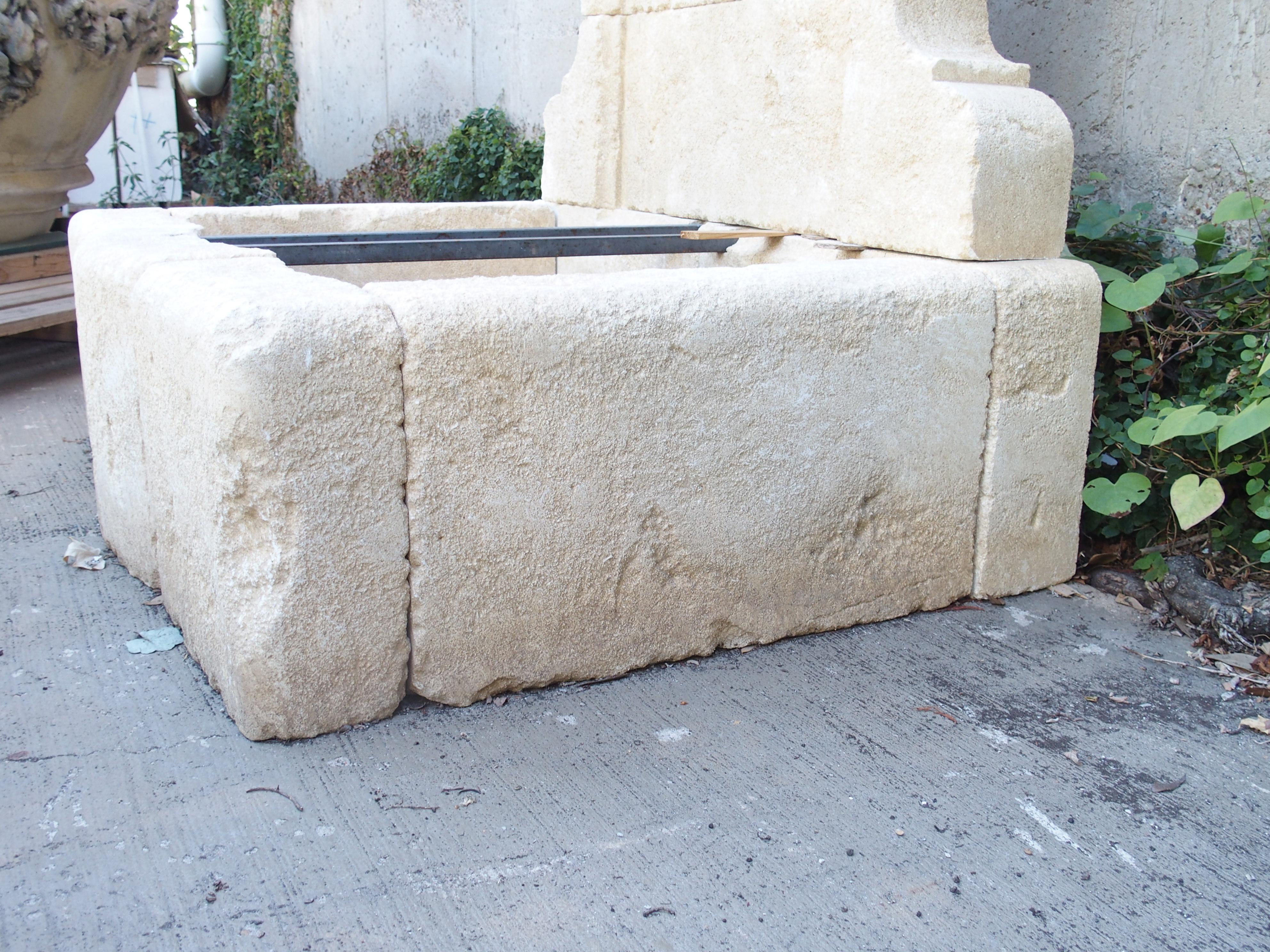 Small Arched Limestone Wall Fountain from the South of France In Good Condition In Dallas, TX