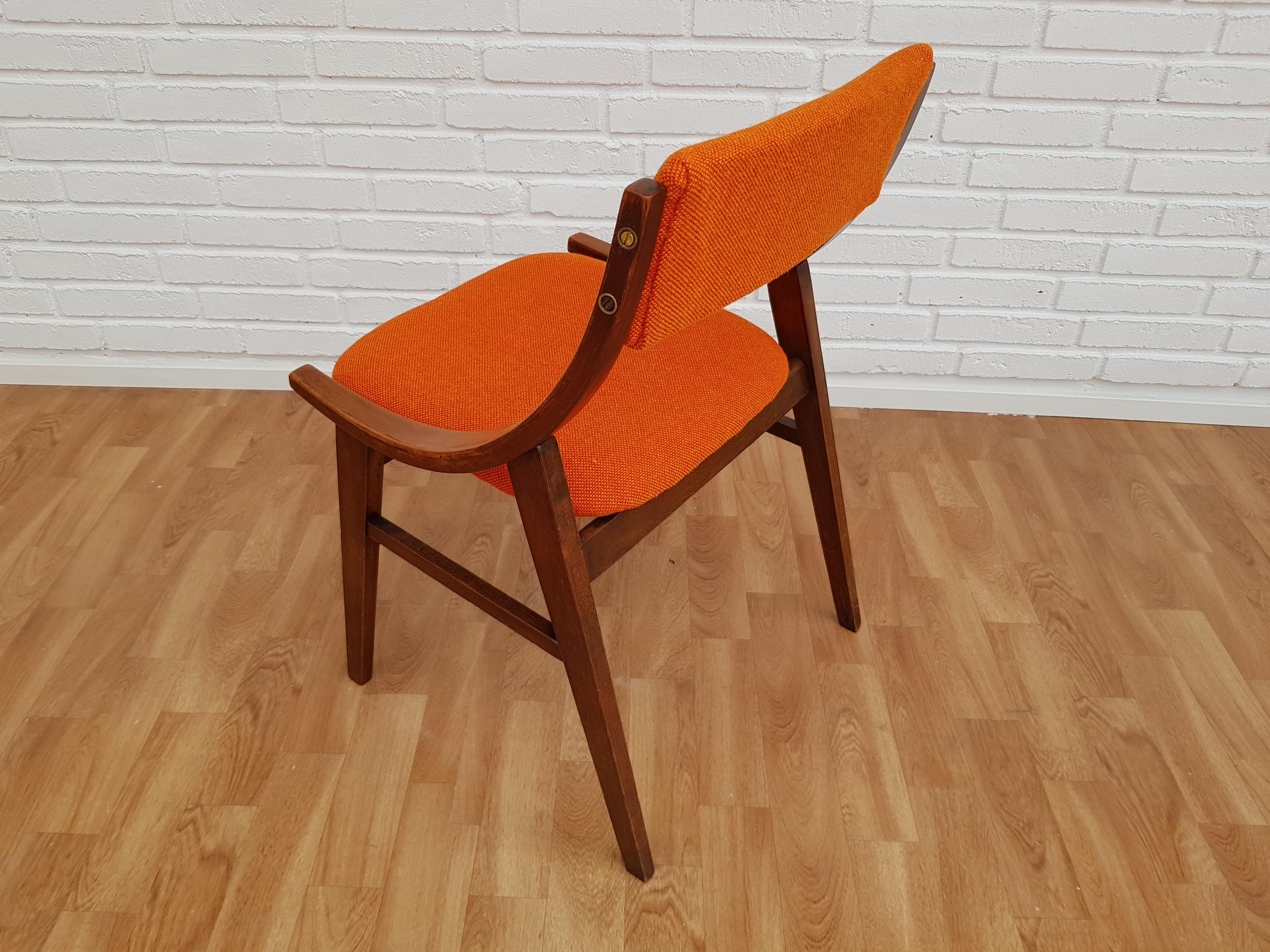 Small Armchair, 1960s, Kvadrat Wool by Nana Ditzel, Completely Restored In Good Condition For Sale In Tarm, DK