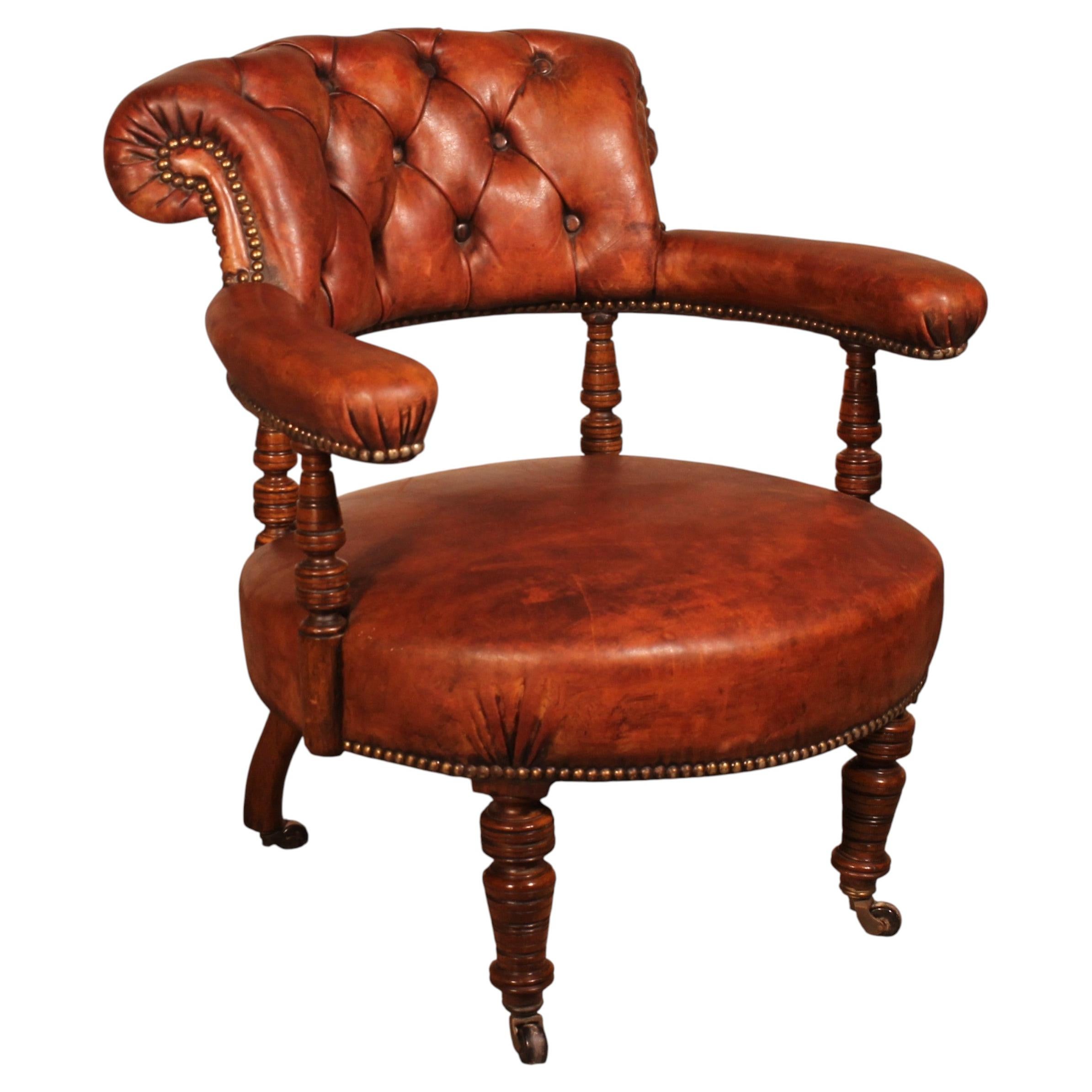 Small Armchair In Mahogany And Leather From England - 19th Century For Sale