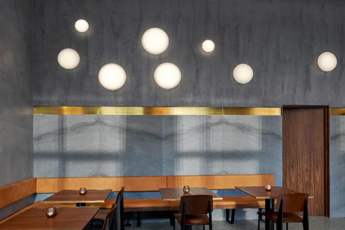 Kleine Arne Jacobsen 'Eklipta' Wand- oder Deckenleuchte für Louis Poulsen im Angebot 4