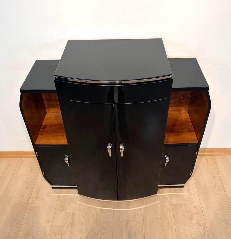 French Small Art Deco Bar Cabinet, Black Lacquer, Nickel, Walnut, France circa 1930 For Sale