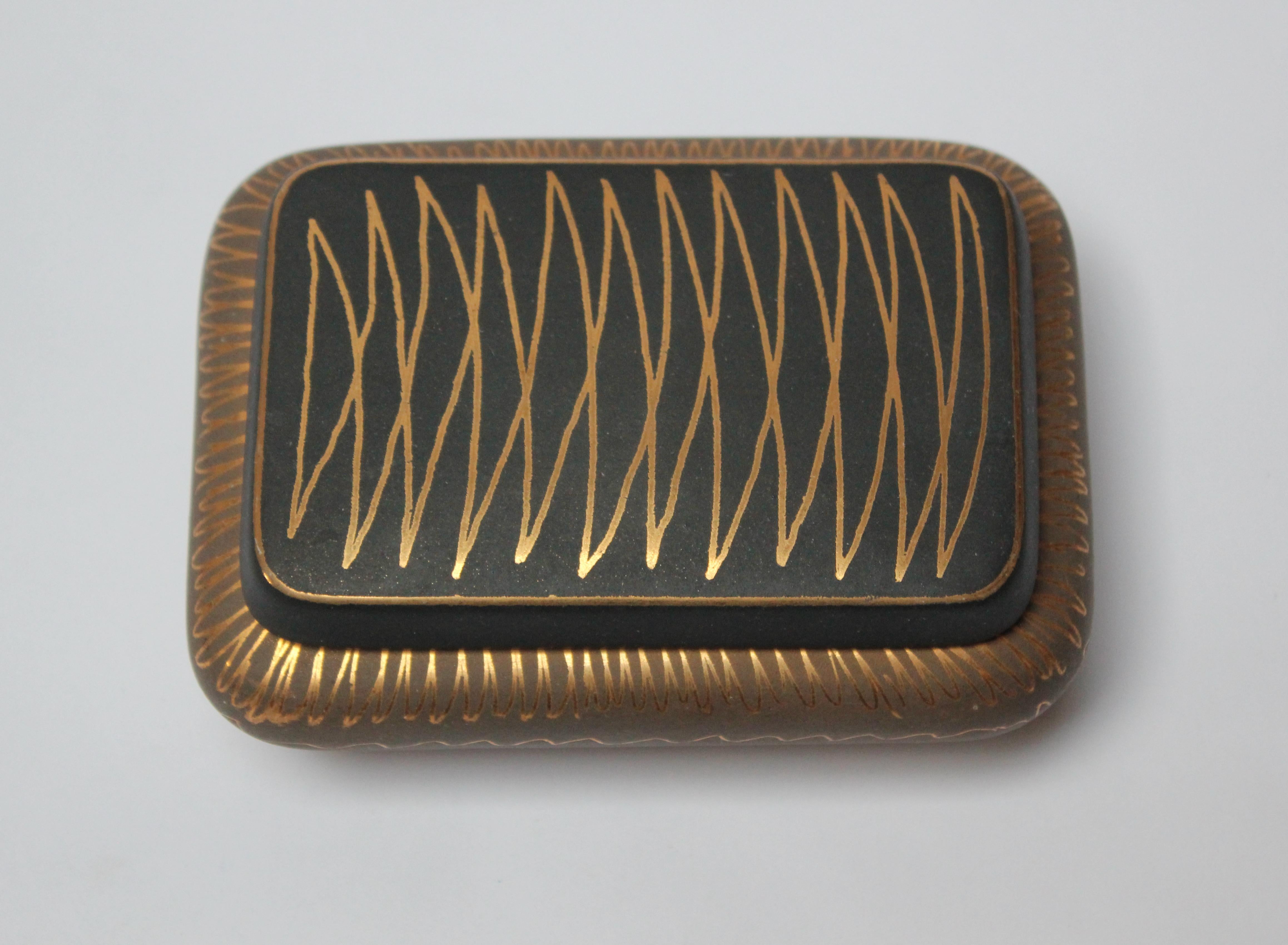 American Small Art Deco Black and Gold Ceramic Decorative Lidded Box by Waylande Gregory