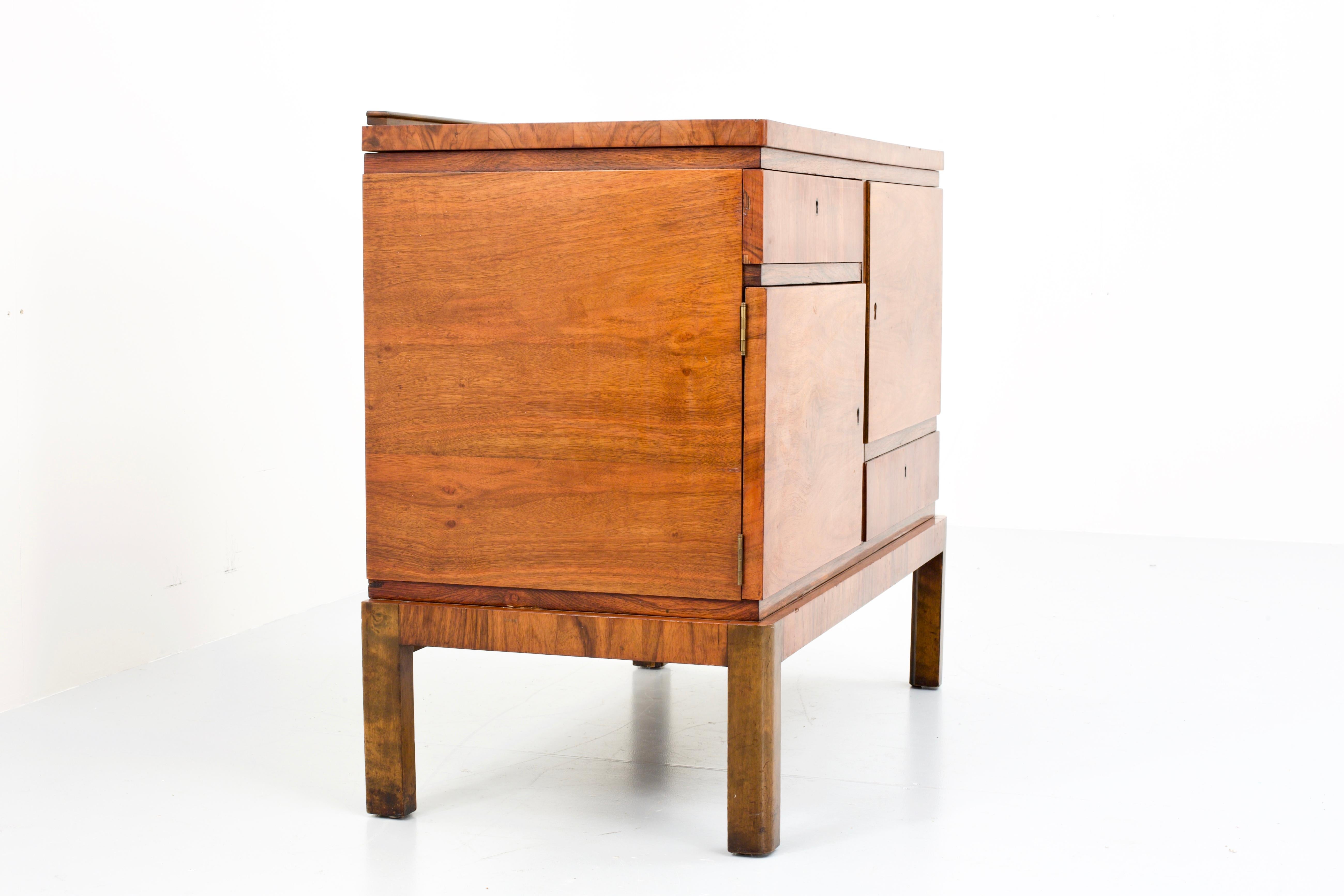 French Small Art Deco Buffet in Walnut, France, 1930s